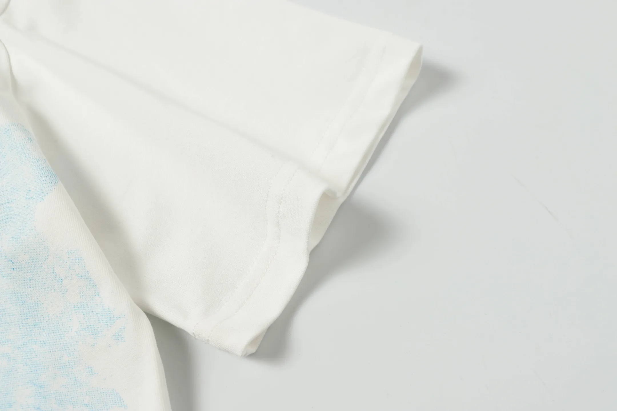 5005 White