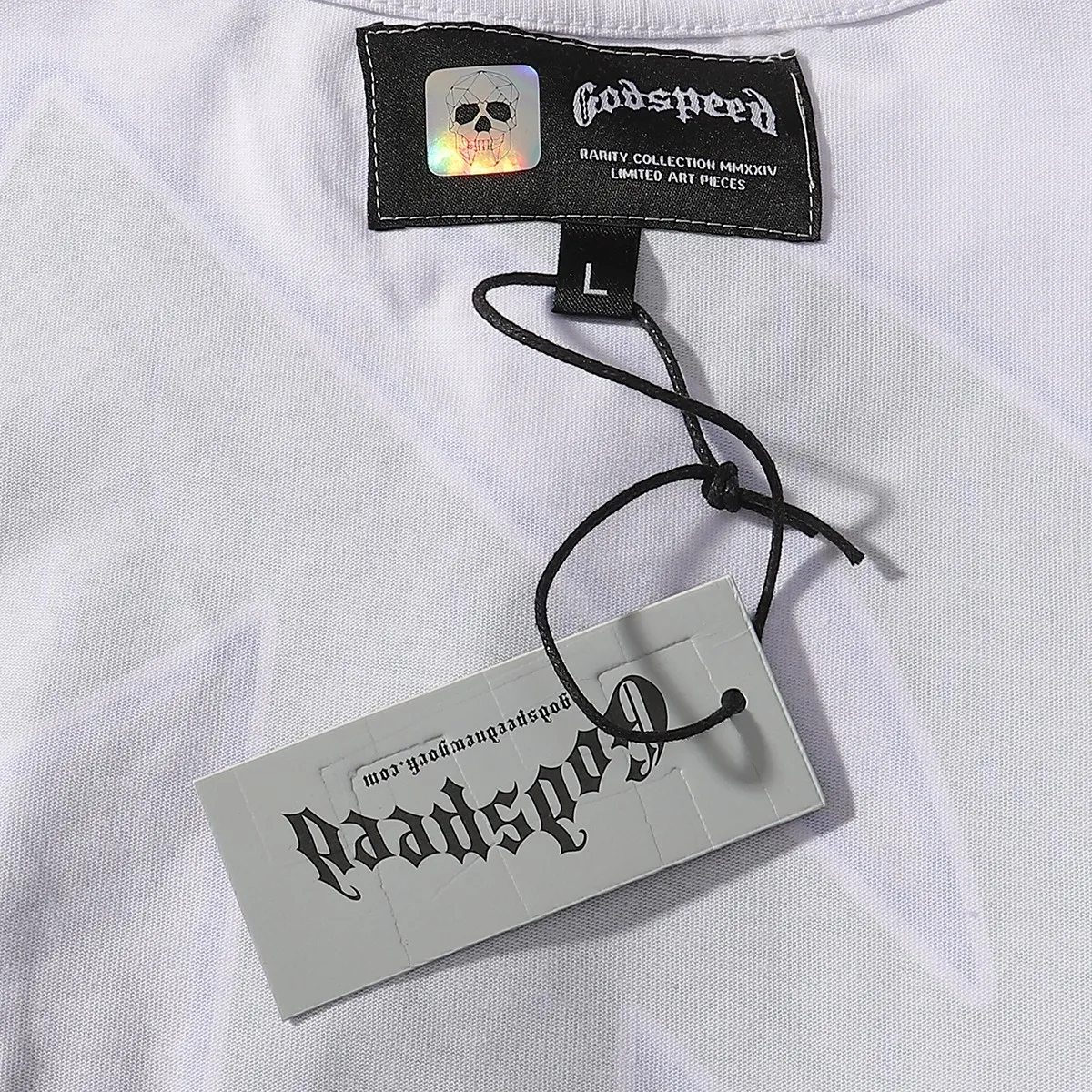 No. 7026, Mechao Godspeed card magician print high quality double yarn pure cotton casual round neck short-sleeved T-shirt batch 110 Color: black, white; Size: S M L XL