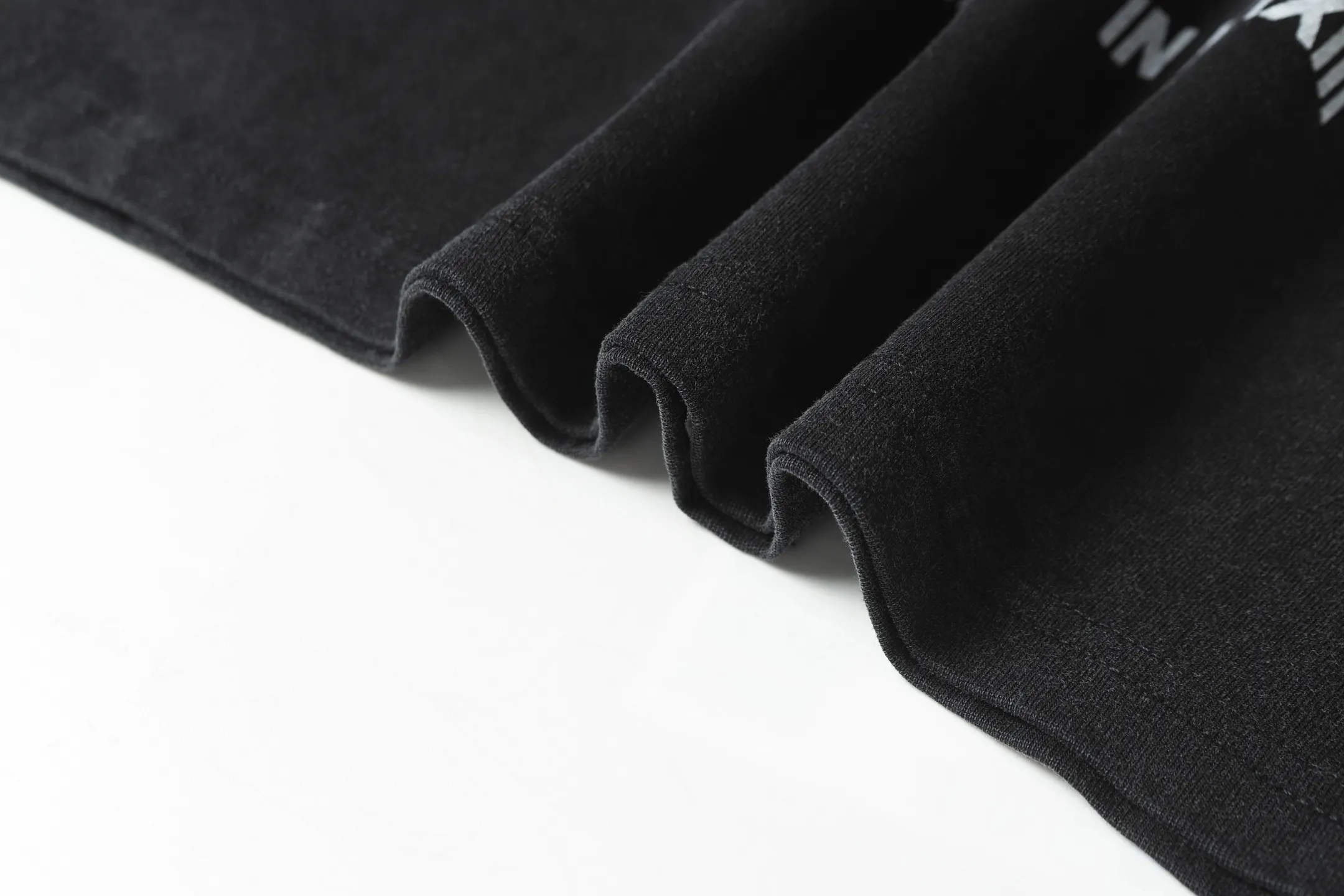 6033# washed black｜P116 Godspeed cross-border American rock and roll street washed retro style short-sleeved T (craft printing) fabric (fabric): 32 count combed double yarn 250 grams weight code (size): S-M-L-XL color (colour): washed black 👉