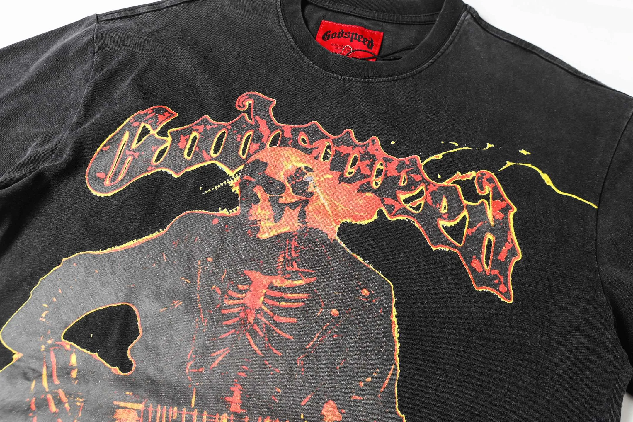 6022# washed black｜P116 Godspeed cross-border American rock and roll street washed retro style short-sleeved T (craft printing) fabric (fabric): 32 count combed double yarn 250g weight size (size): S-M-L-XL color (colour): washed black yu 👉 👉