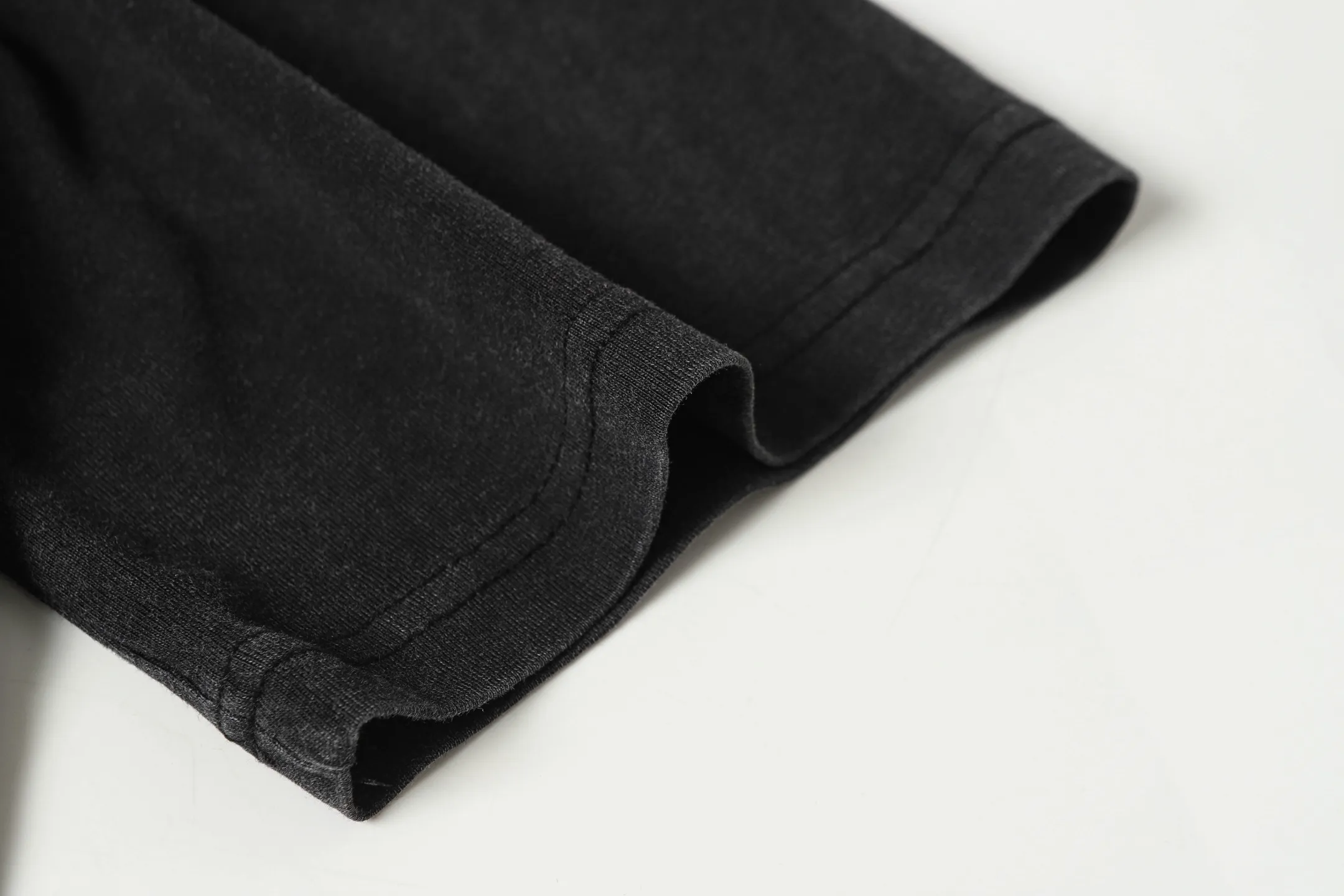6056 washed black｜P116 Godspeed cross-border American rock and roll street washed retro style short-sleeved T (craft printing) fabric (fabric): 32 count combed double yarn 250 grams weight size (size): S-M-L-XL color (colour): washed black