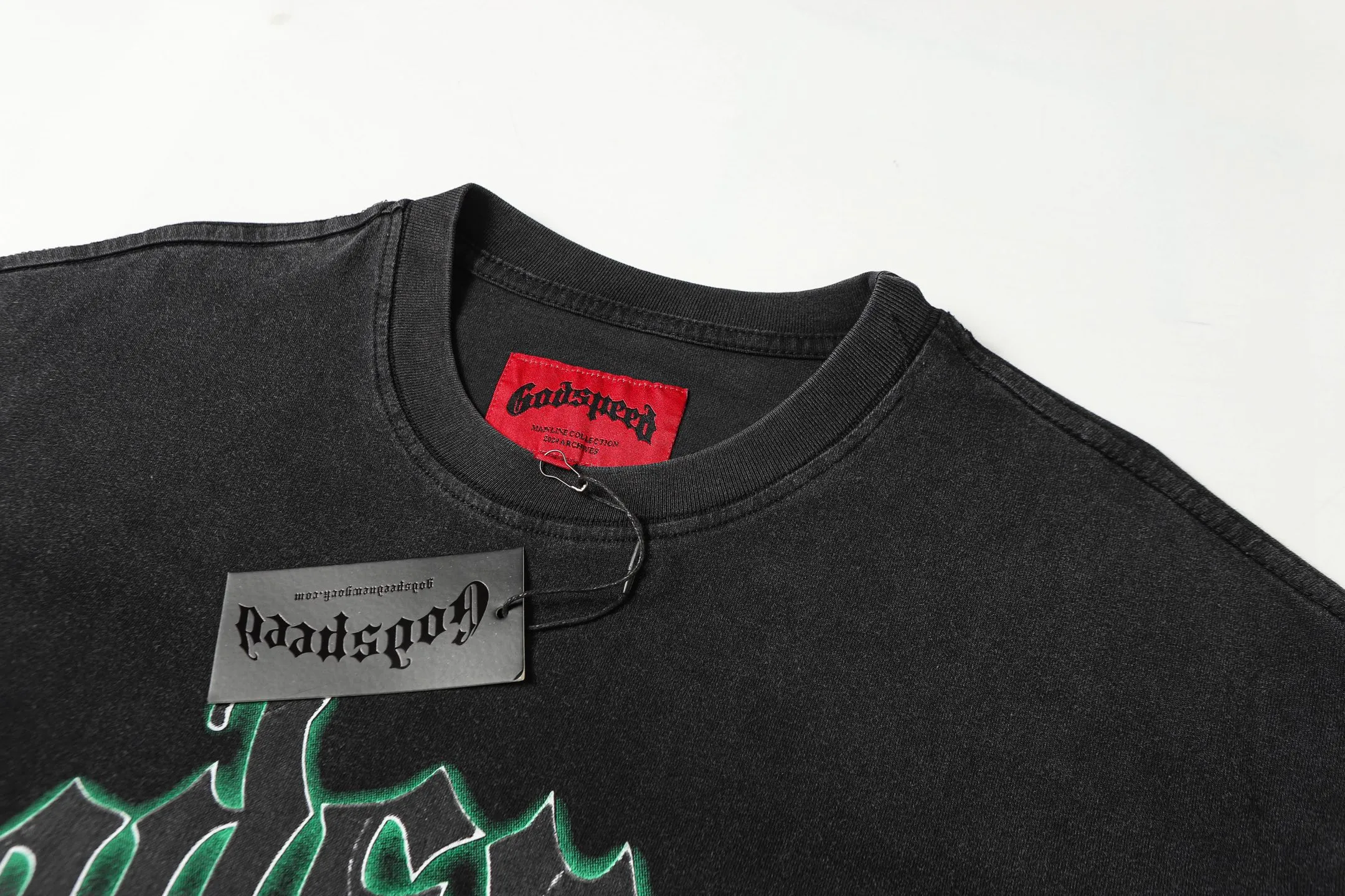 6056 washed black｜P116 Godspeed cross-border American rock and roll street washed retro style short-sleeved T (craft printing) fabric (fabric): 32 count combed double yarn 250 grams weight size (size): S-M-L-XL color (colour): washed black