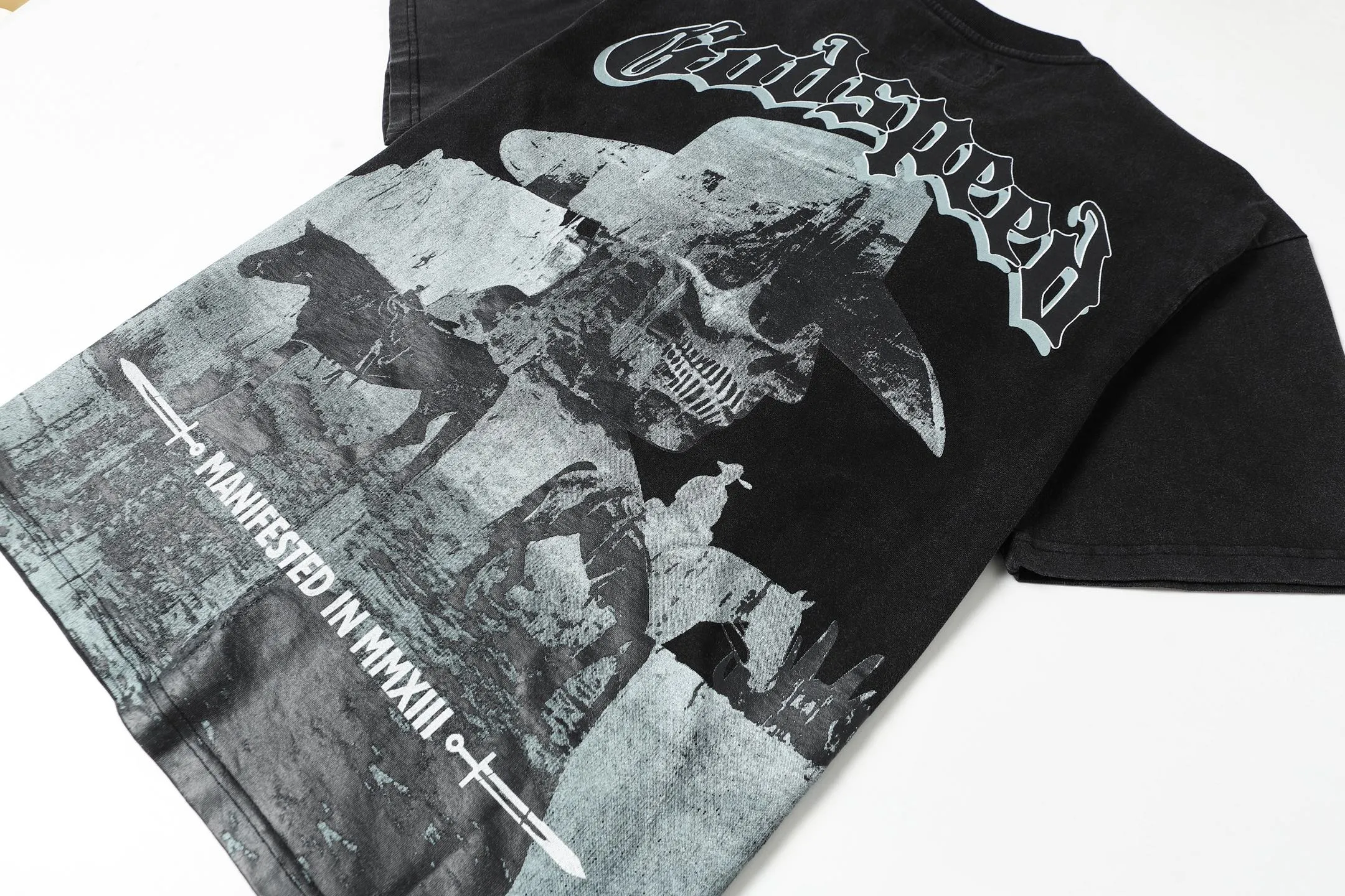 6035# washed black｜P116 Godspeed cross-border American rock and roll street washed retro style short-sleeved T (craft printing) fabric (fabric): 32 count combed double yarn 250 grams weight code (size): S-M-L-XL color (colour): washed black 👉