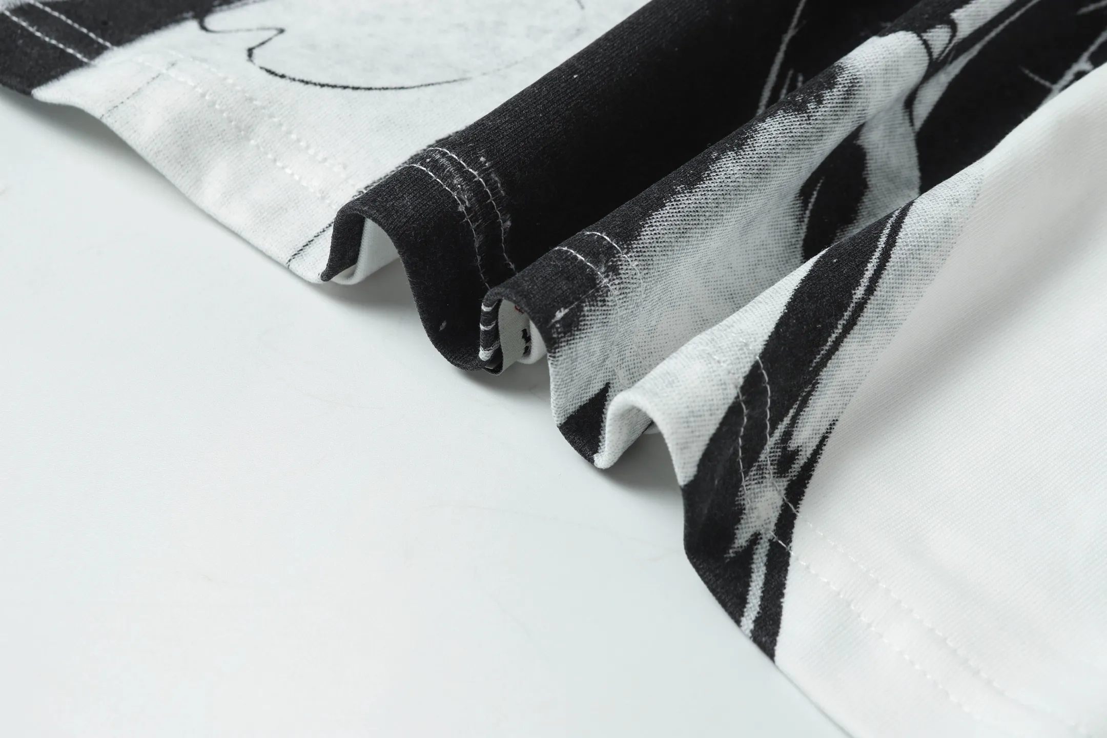 5007#White/Apricot｜P104 Godspeed cross-border American rock and roll street washed retro style short-sleeved T (craft printing) fabric (fabric): 32-count combed double yarn 240 grams weight code number (size): S-M-L-XL color (colour): white, apricot,