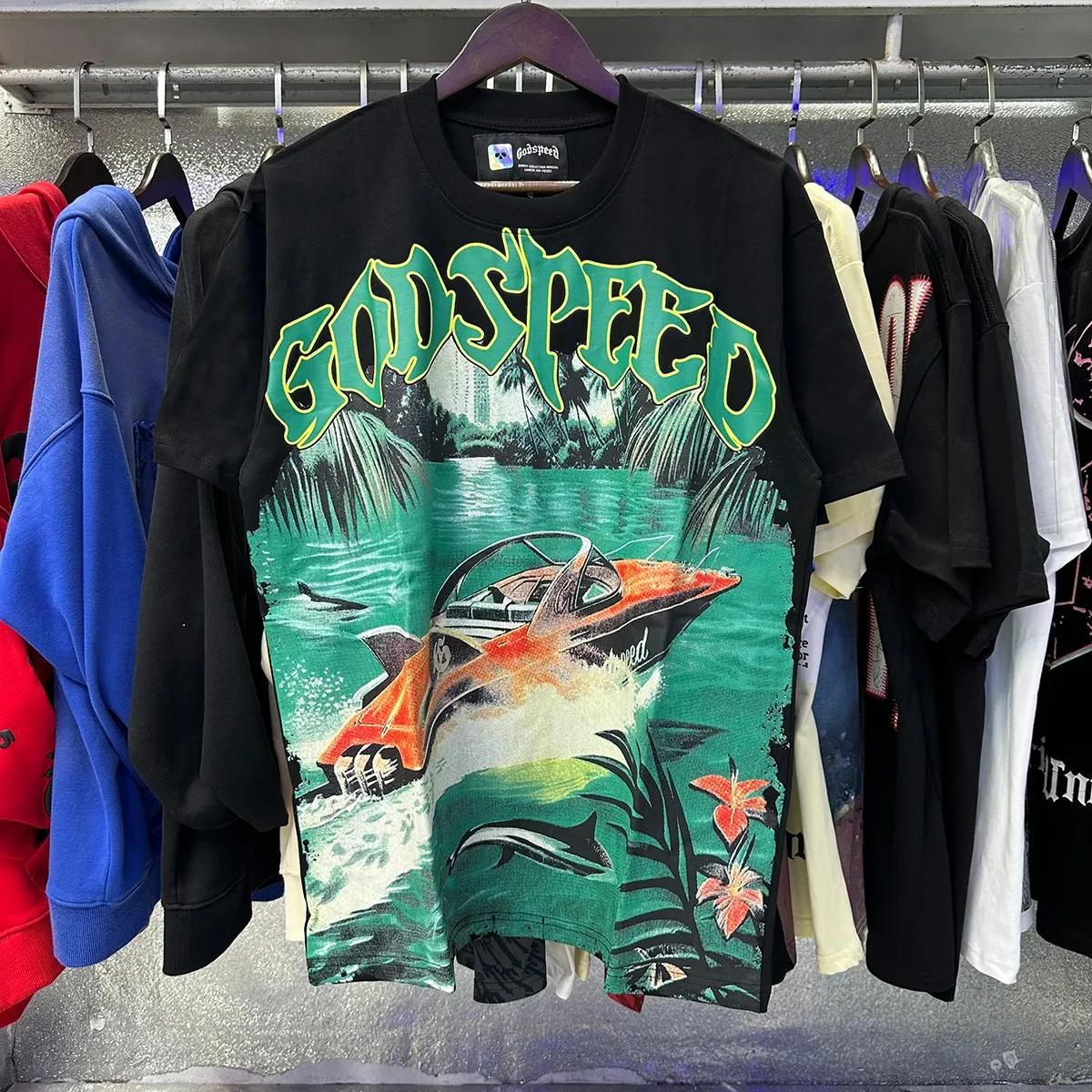 Actual photo, No. 7051, foreign trade beauty trend Godspeed speedboat shark small fresh color matching printed high-quality double yarn pure cotton round neck short-sleeved T-shirt batch 110 Color: black, white; Size: S M L XL
