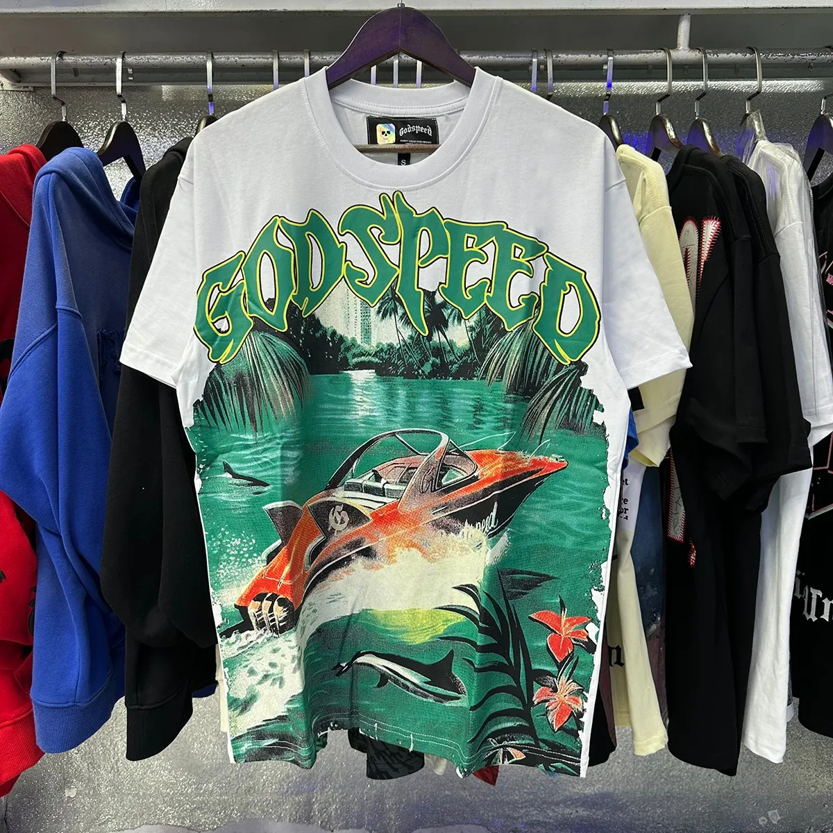 Actual photo, No. 7051, foreign trade beauty trend Godspeed speedboat shark small fresh color matching printed high-quality double yarn pure cotton round neck short-sleeved T-shirt batch 110 Color: black, white; Size: S M L XL