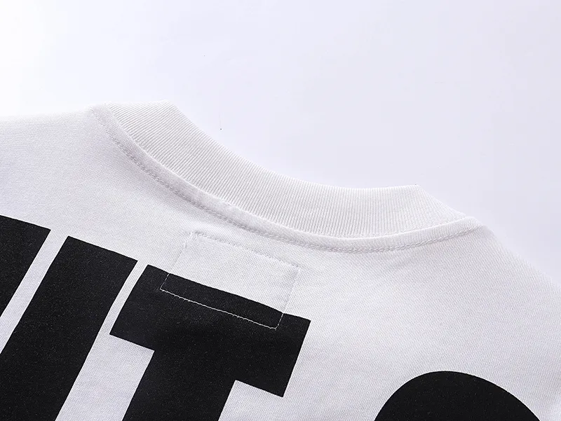 3006# P110 Real shot Godspeed American fashion rock street retro loose printed cotton short sleeves Fabric: 240g 32 count fine cotton double yarn pure cotton Color: off-white Size: S M L XL
