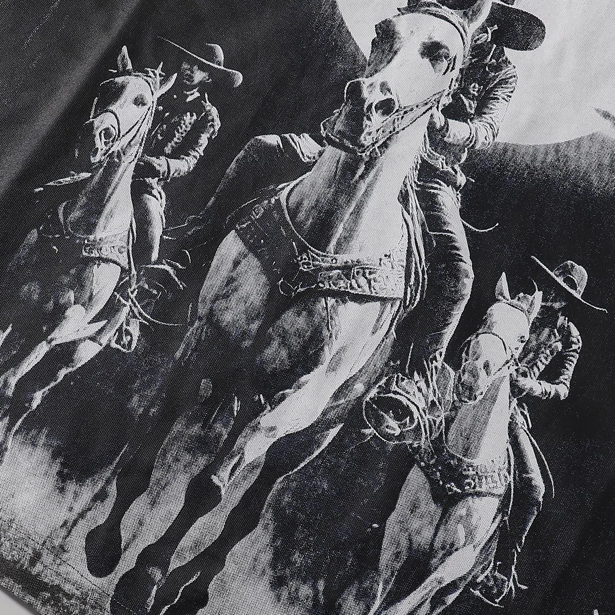 No. 7001, Mechao Godspeed western denim horse print high weight double yarn pure cotton casual short-sleeved T-shirt batch 110 Color: black, gray; Size: S M L XL