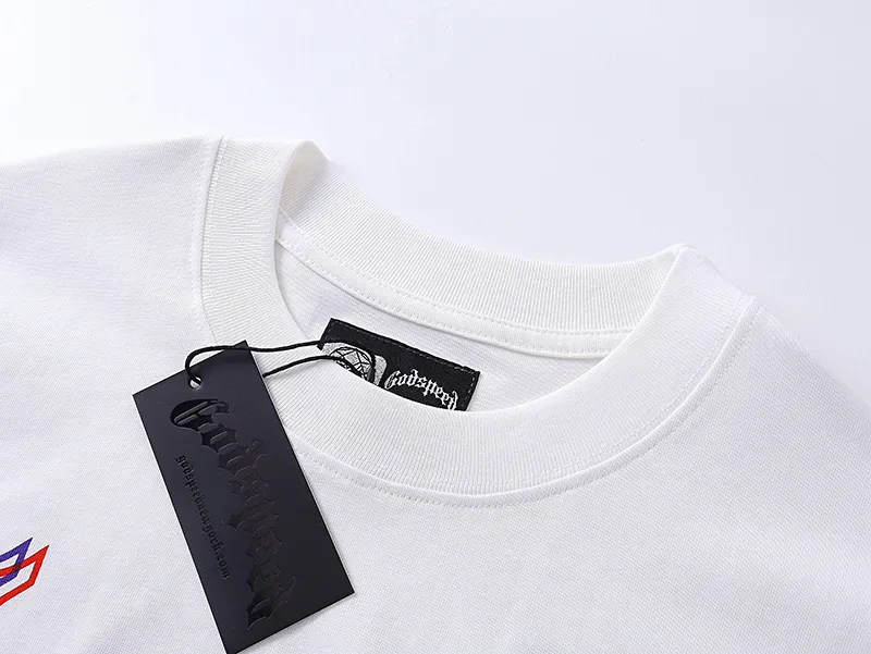 3018# P110 Real shot Godspeed American fashion rock street retro loose printed cotton short sleeves Fabric: 240g 32 count fine cotton double yarn pure cotton Color: off-white Size: S M L XL