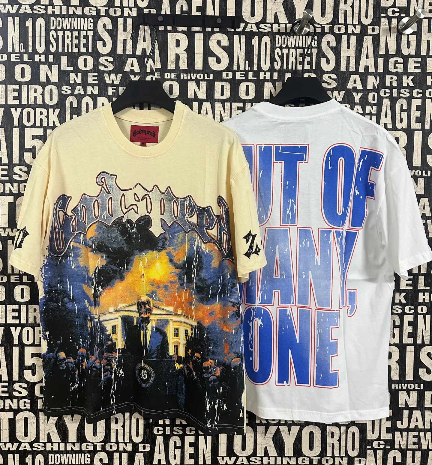5051# White/Apricot | P104 Godspeed cross-border American rock and roll street washed retro style short-sleeved T (craft print) Fabric (fabric): 32-count combed double yarn 240 grams weight Size (size): S-M-L-XL Color (colour): white, apricot,