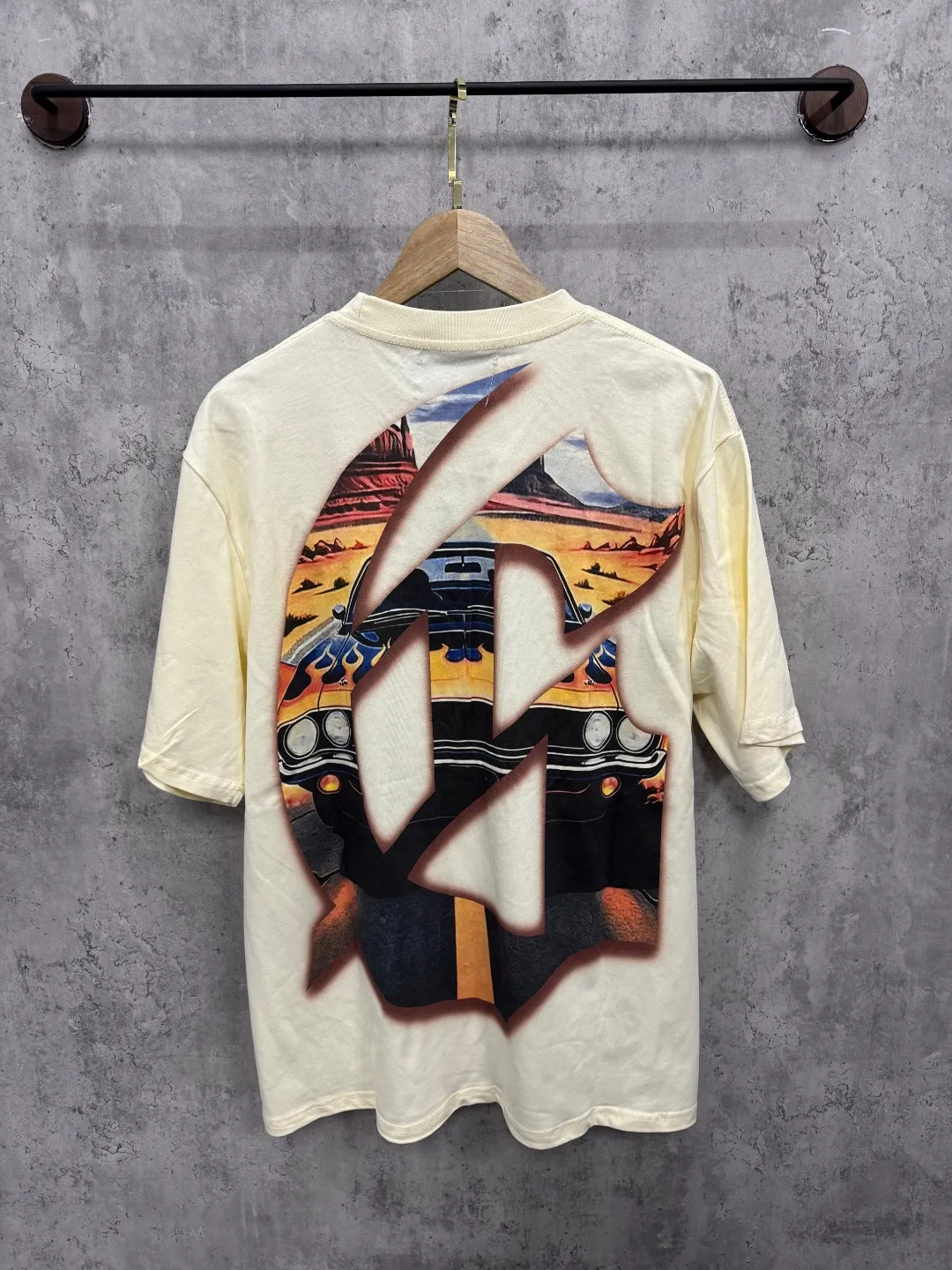 G75# GodSpeed ​​white ink direct spray short sleeve S-XL size apricot P110