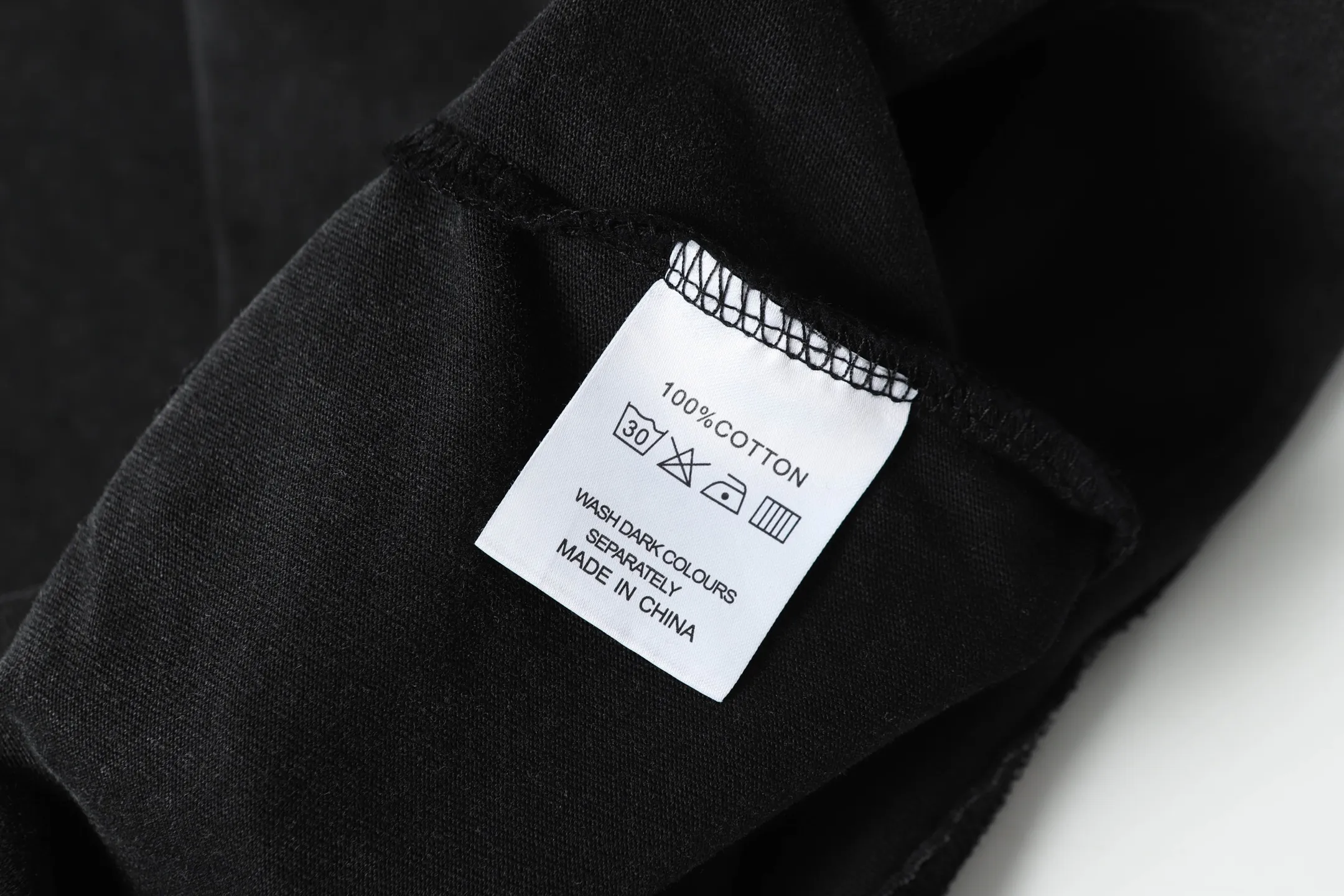 6050#washed black｜P116 Godspeed cross-border American rock and roll street washed retro style short-sleeved T (craft printing) fabric (fabric): 32 count combed double yarn 250g weight size (size): S-M-L-XL color (colour): washed black 👉