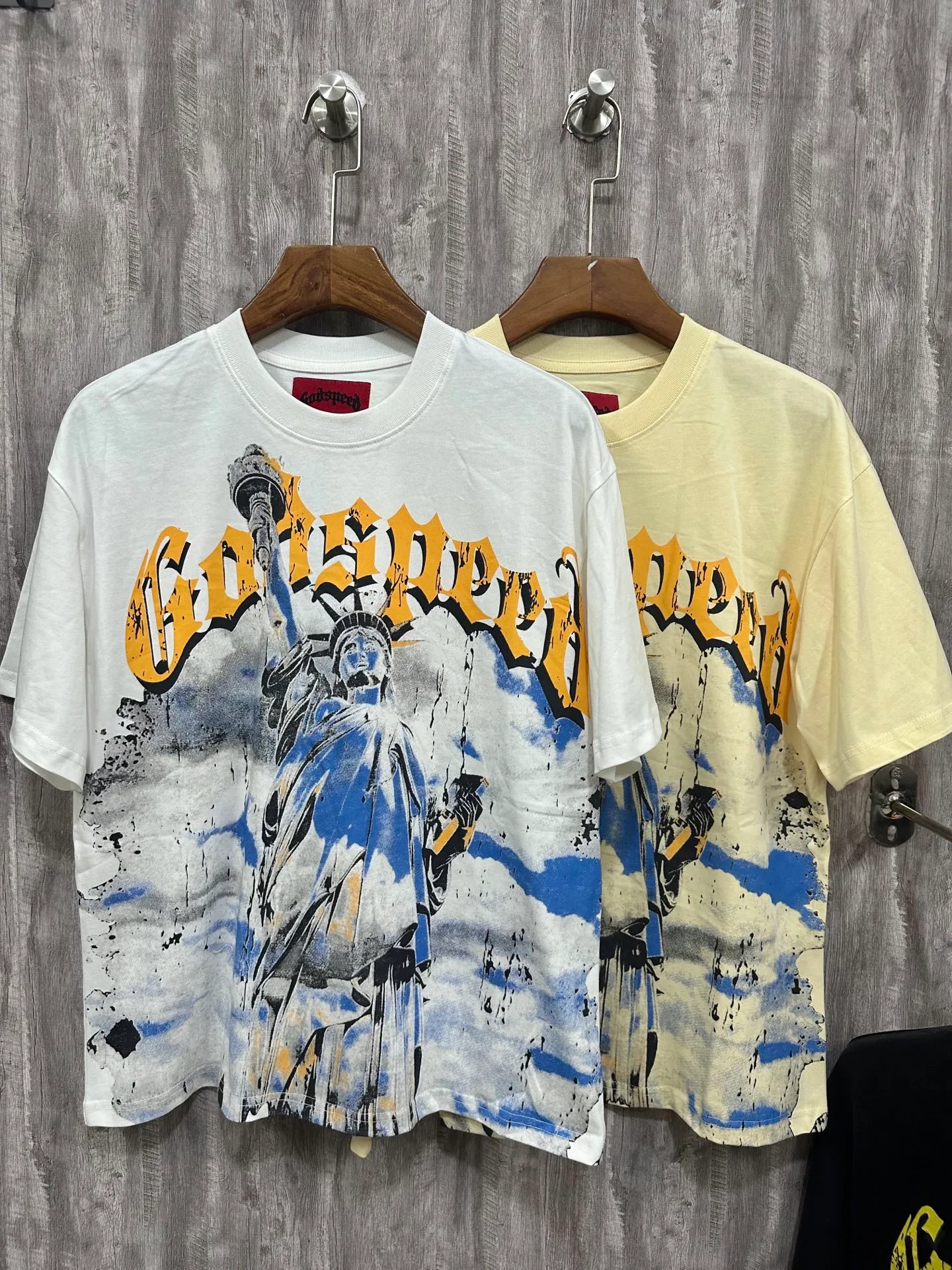 5010#apricot/white｜P104 Godspeed cross-border American rock and roll street washed retro style short-sleeved T (craft printing) fabric (fabric): 32-count combed double yarn 240 grams weight code number (size): S-M-L-XL color (colour): white, apricot,