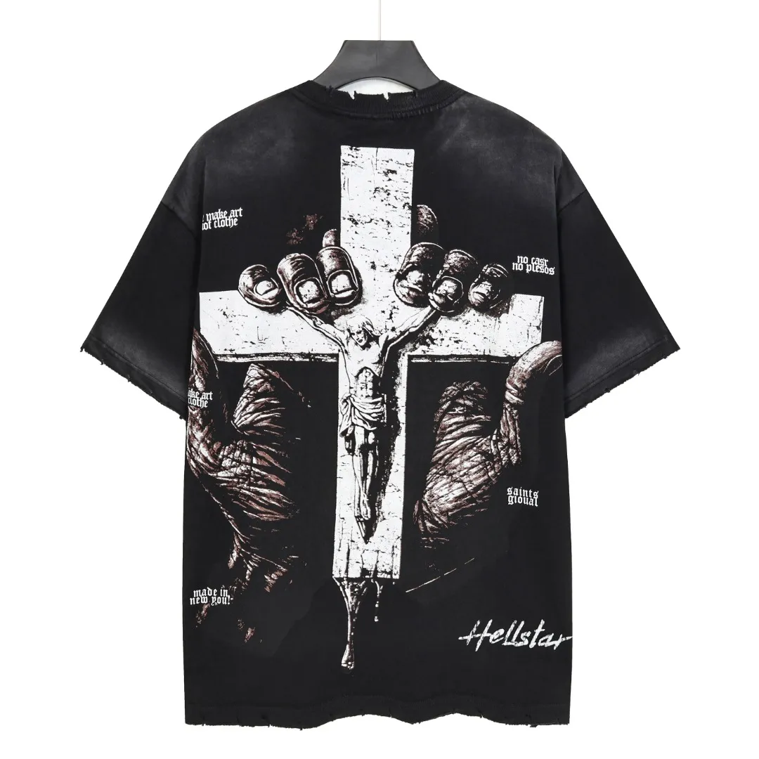 P134 Hellstar/Hellstar (actual shot) Craftsmanship: Washed and sprayed + holes + the whole piece is washed and hand-worn Cross-border European and American style street brand pure cotton T-shirt Fabric (fabric): 32 pieces of 250g washed and combed double yarn pure cotton Size (size): S-M- L- X L Color (colour): Washed black 👉
