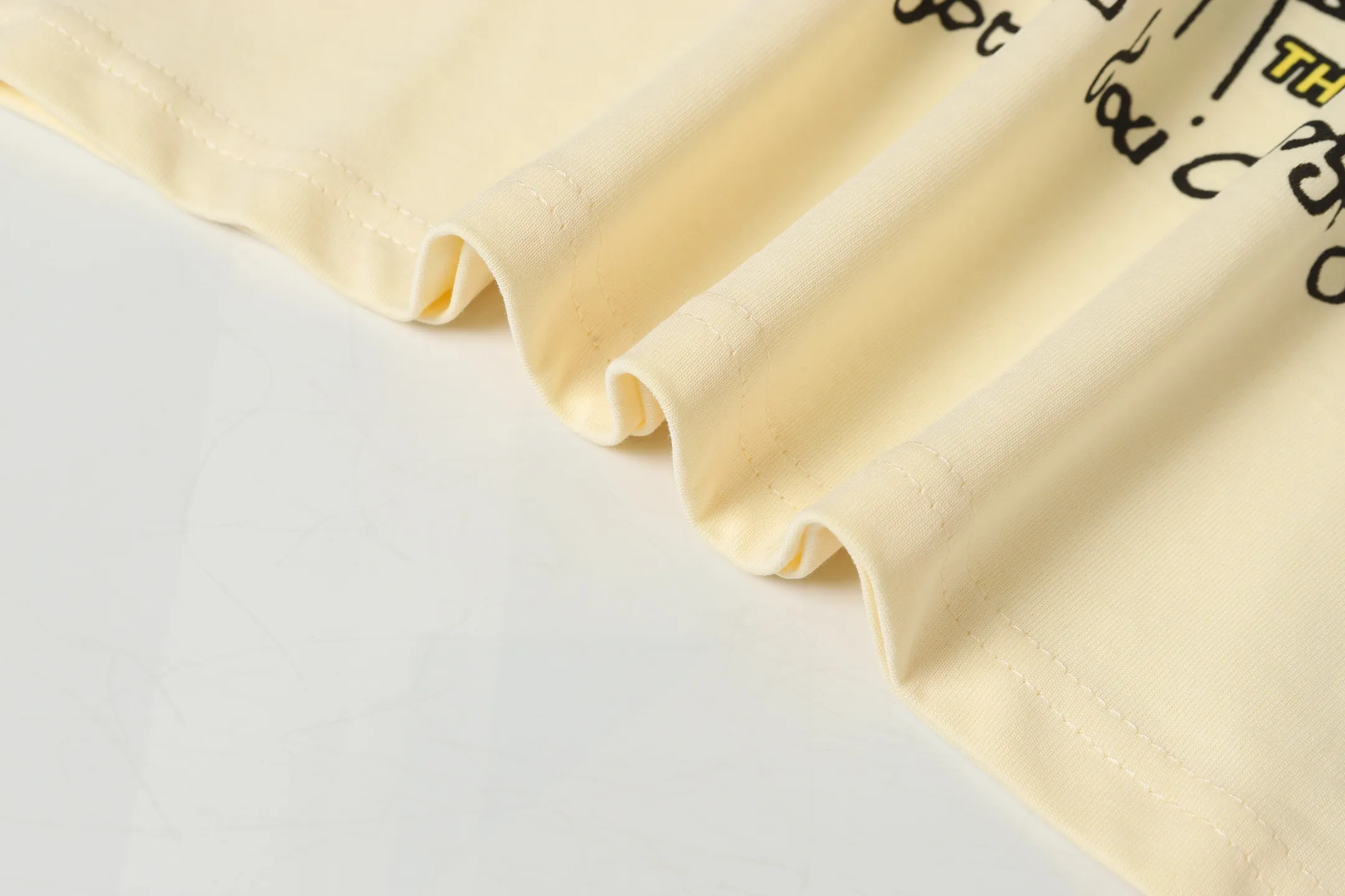 P108 Real-stock Hellstar Cross-border European and American style, street fashion brand pure cotton T-shirt Fabric (fabric): 32 counts of 240g heavy combed double yarn pure cotton Size (size): S-M- L- X L Color (colour): white, apricot