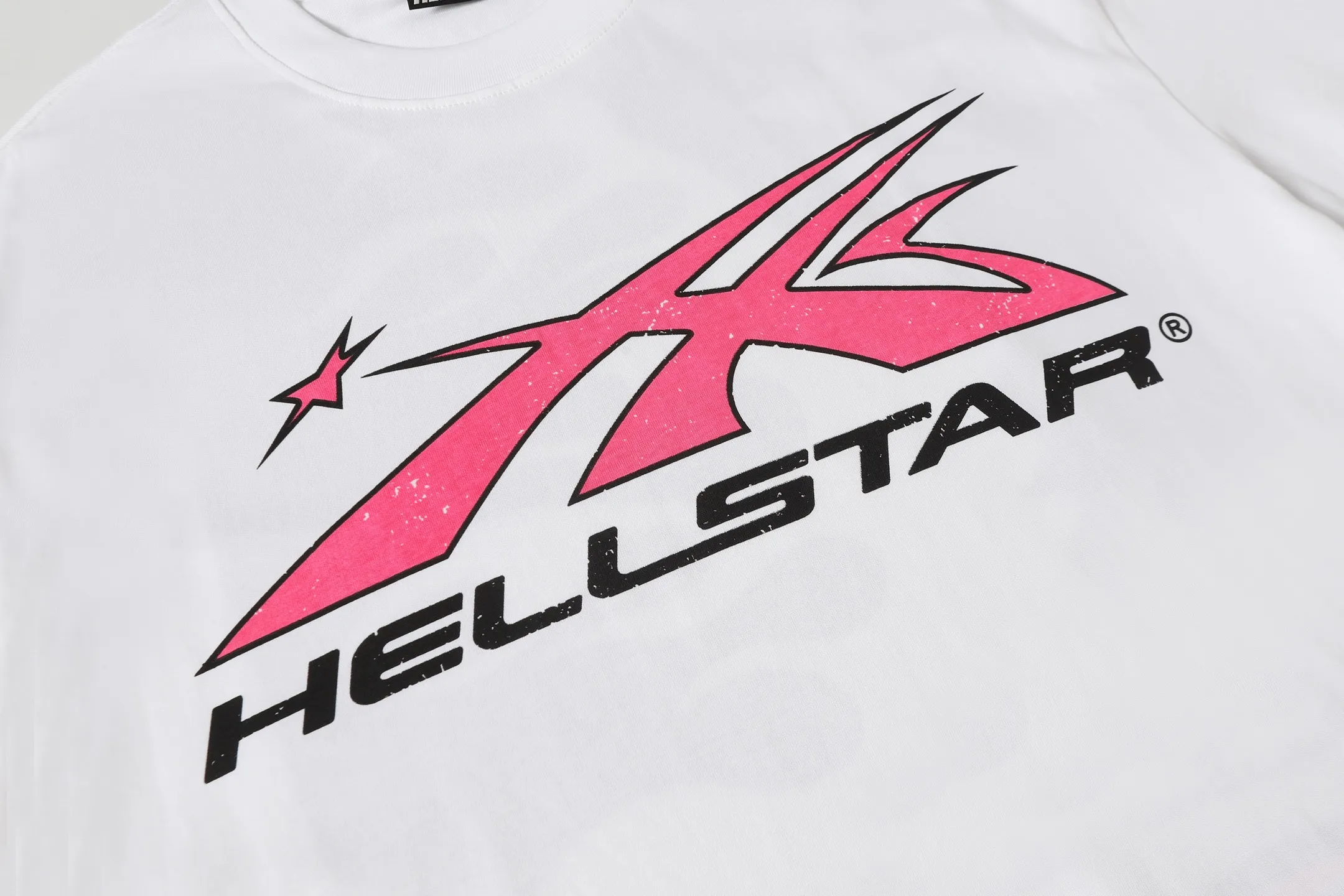 P108 Real-stock Hellstar Cross-border European and American style, street fashion brand pure cotton T-shirt Fabric (fabric): 32 counts of 240g heavy combed double yarn pure cotton Size (size): S-M- L- X L Color (colour): White 👉 👉 👉 👉