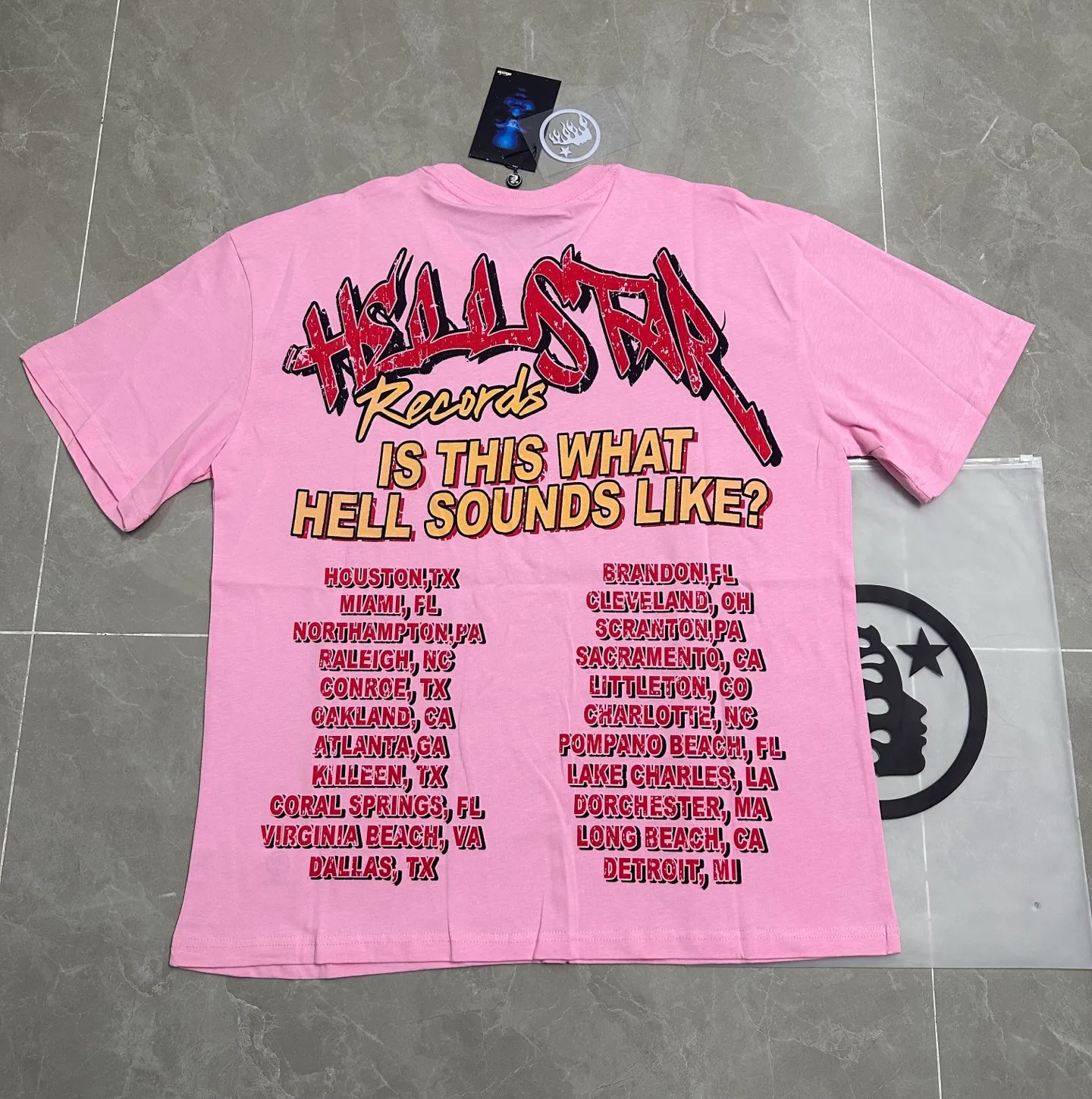 P116 778# white/pink ｜ Real stock Hellstar Cross-border European and American style, street brand pure cotton T-shirt Fabric (fabric): 32 counts of 240g heavy combed double yarn pure cotton Size (size): S-M- L- X L Color (colour): white, pink
