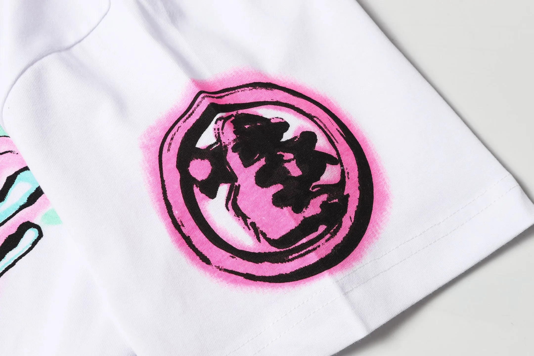 P108 Real-stock Hellstar Cross-border European and American style, street fashion brand pure cotton T-shirt Fabric (fabric): 32 pieces of 240g heavy combed double yarn pure cotton Size (size): S-M- L- X L Color (colour): White: Black 👉 👉