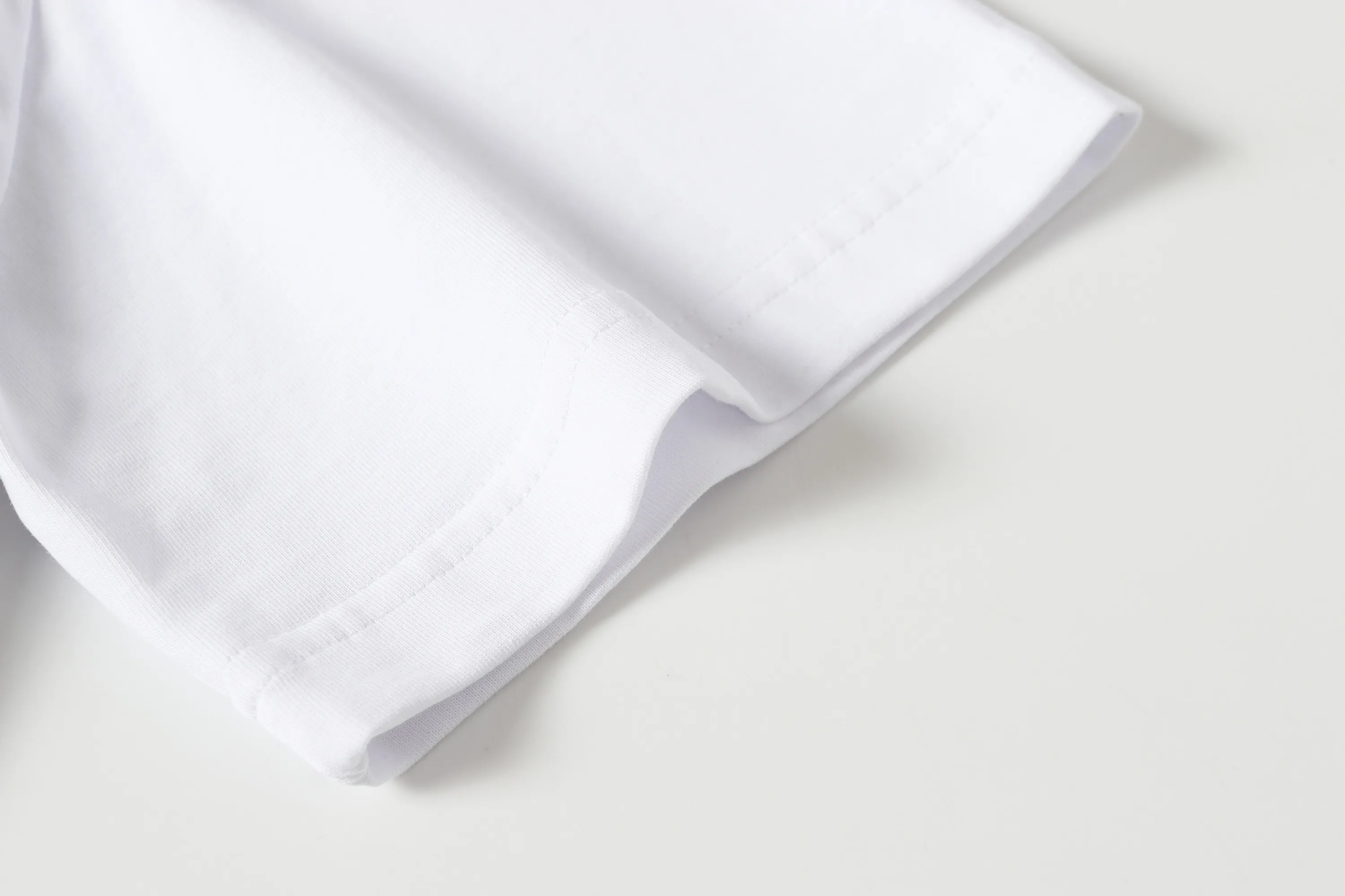 P108 Real-stock Hellstar Cross-border European and American style, street fashion brand pure cotton T-shirt Fabric (fabric): 32 pieces of 240g heavy combed double yarn pure cotton Size (size): S-M- L- X L Color (colour): white