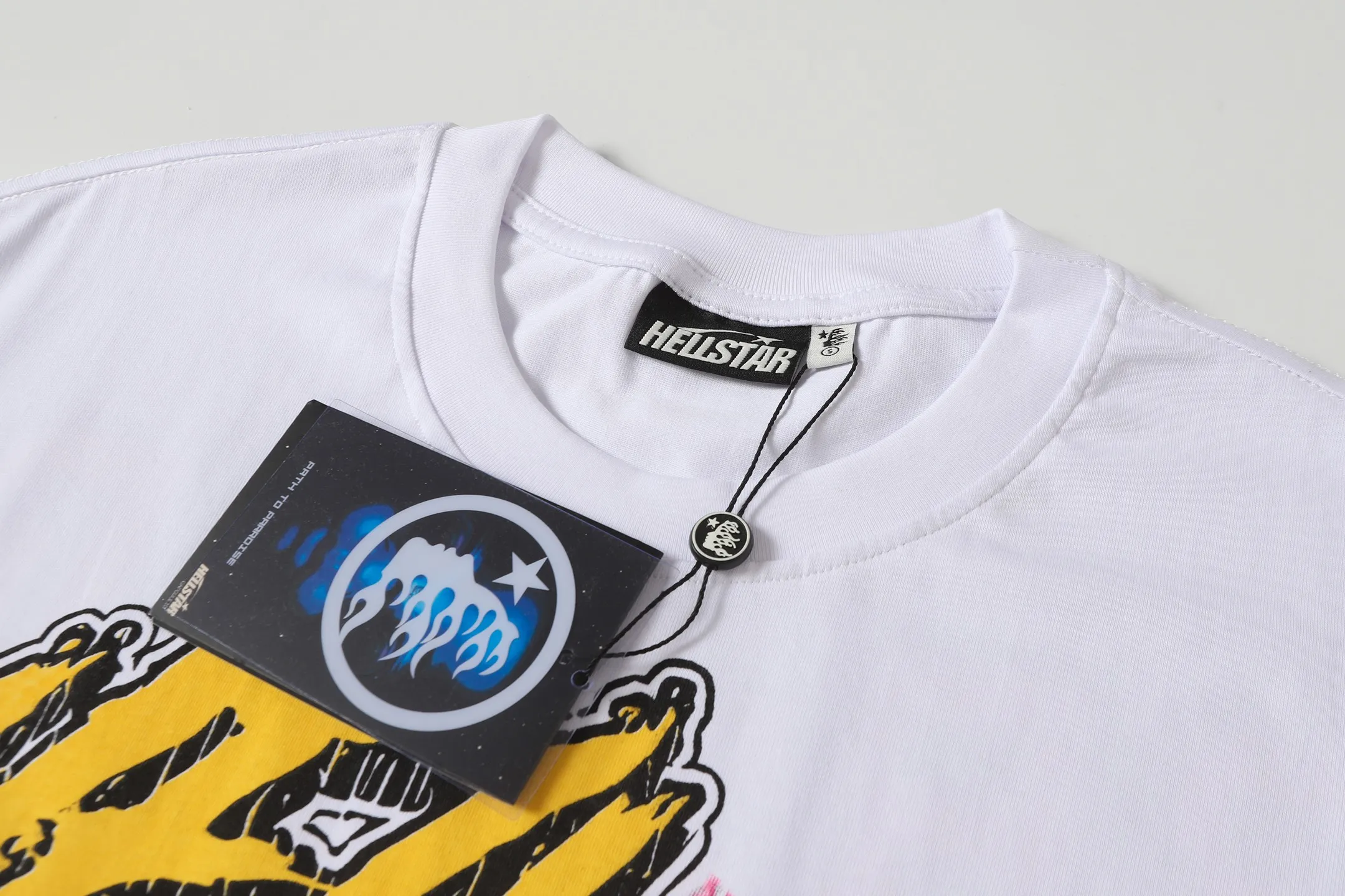 P108 Real-stock Hellstar Cross-border European and American style, street fashion brand pure cotton T-shirt Fabric (fabric): 32 counts of 240g heavy combed double yarn pure cotton Size (size): S-M- L- X L Color (colour): white, apricot