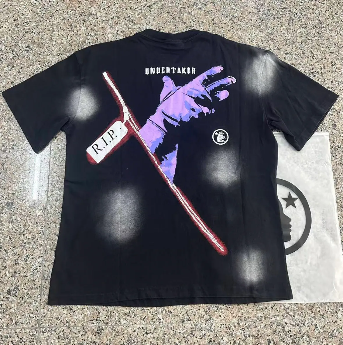 P124 Hellstar Hellstar Cross-border European and American style street fashion brand pure cotton T-shirt Fabric (fabric): 32 counts 250g washed combed double yarn pure cotton Size (size): S-M- L- X L Color (colour): Washed black (spray Ma Liu)