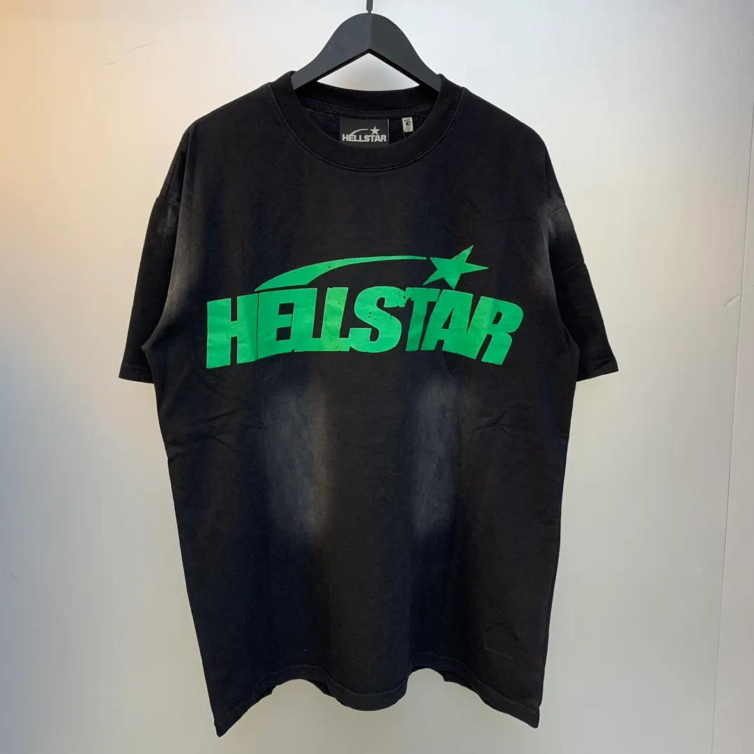 P126 Hellstar Studios Classic Green Logo Short Sleeve Tee Shirt Washed Black Short Sleeve T-shirt The new hot beauty trend Hellstar!  Standard beauty and trendy workmanship, original customization (fabric, pattern, printing, hang tag, main mark, etc.), exaggerated style, explosive style, dare to break through tradition, bring adventurous new fashion experience!   YoungBoy, the most popular rapper in the youth circle, has shot a lot of models for him, and celebrities such as Dababy and Swae Lee frequently get dressed!  color: black Size: S, M, L, XL