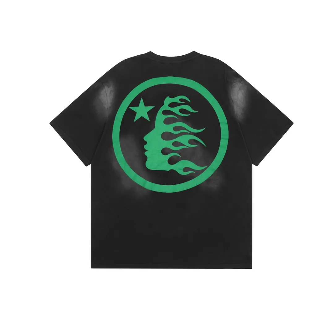 P126 Hellstar Studios Classic Green Logo Short Sleeve Tee Shirt Washed Black Short Sleeve T-shirt The new hot beauty trend Hellstar!  Standard beauty and trendy workmanship, original customization (fabric, pattern, printing, hang tag, main mark, etc.), exaggerated style, explosive style, dare to break through tradition, bring adventurous new fashion experience!   YoungBoy, the most popular rapper in the youth circle, has shot a lot of models for him, and celebrities such as Dababy and Swae Lee frequently get dressed!  color: black Size: S, M, L, XL