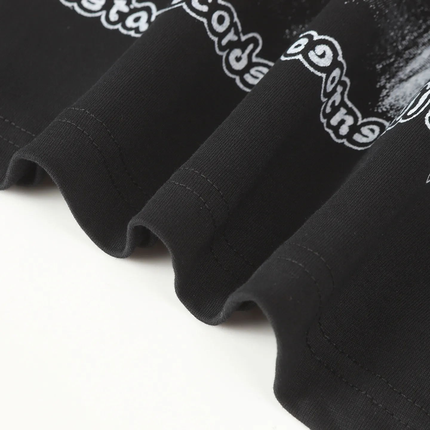 P108 Real-stock Hellstar Cross-border European and American style, street fashion brand pure cotton T-shirt Fabric (fabric): 32 pieces of 240g heavy combed double yarn pure cotton Size (size): S-M- L- X L Color (colour): black