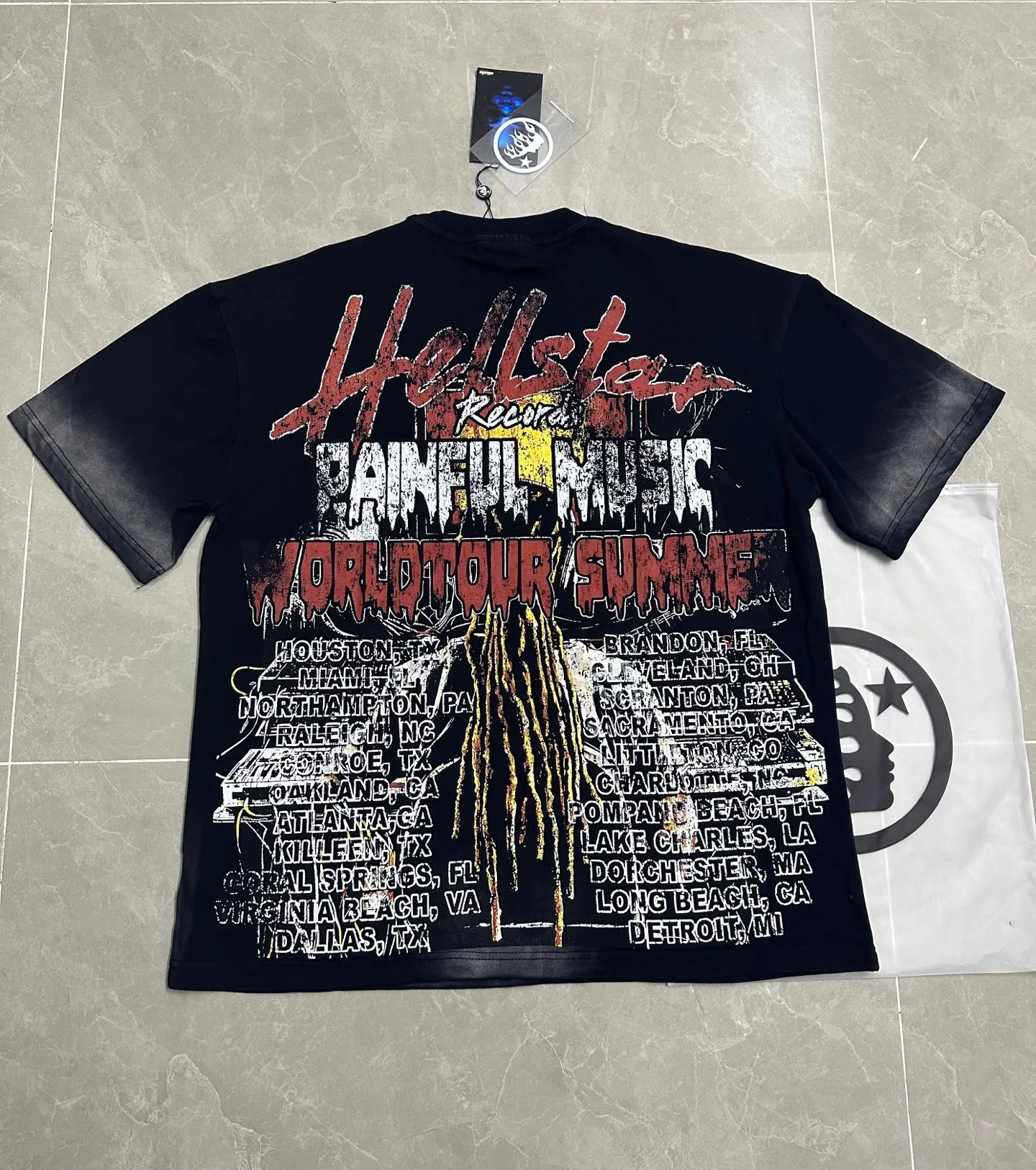 P124 112## Washed black spray Ma Liu I Hellstar Cross-border European and American style street fashion brand pure cotton T-shirt Fabric (fabric): 32 counts 250g washed combed double yarn pure cotton Size (size): S-M- L- X L Color (colour): Washed black (spray Ma Liu)