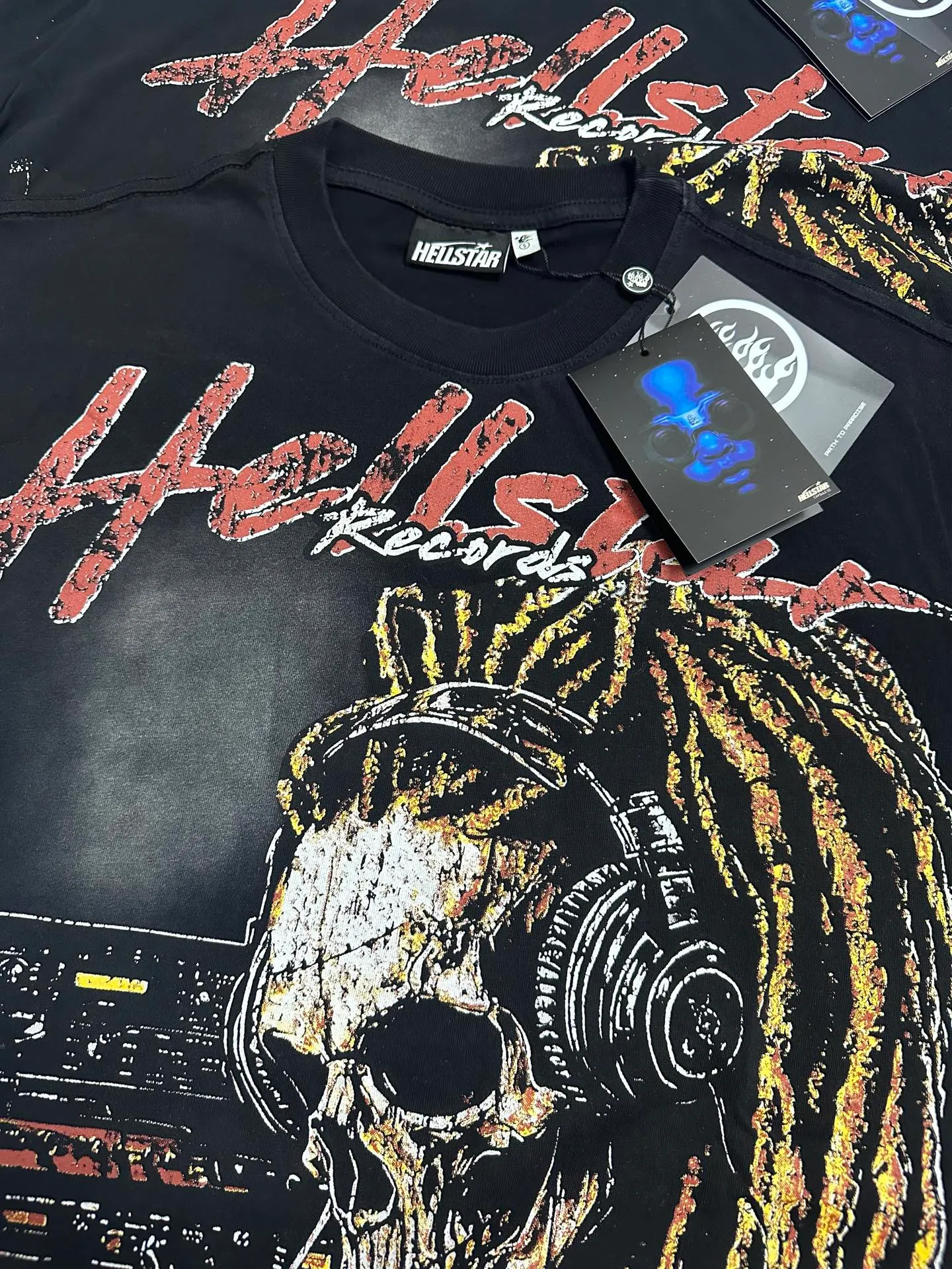 P124 112## Washed black spray Ma Liu I Hellstar Cross-border European and American style street fashion brand pure cotton T-shirt Fabric (fabric): 32 counts 250g washed combed double yarn pure cotton Size (size): S-M- L- X L Color (colour): Washed black (spray Ma Liu)
