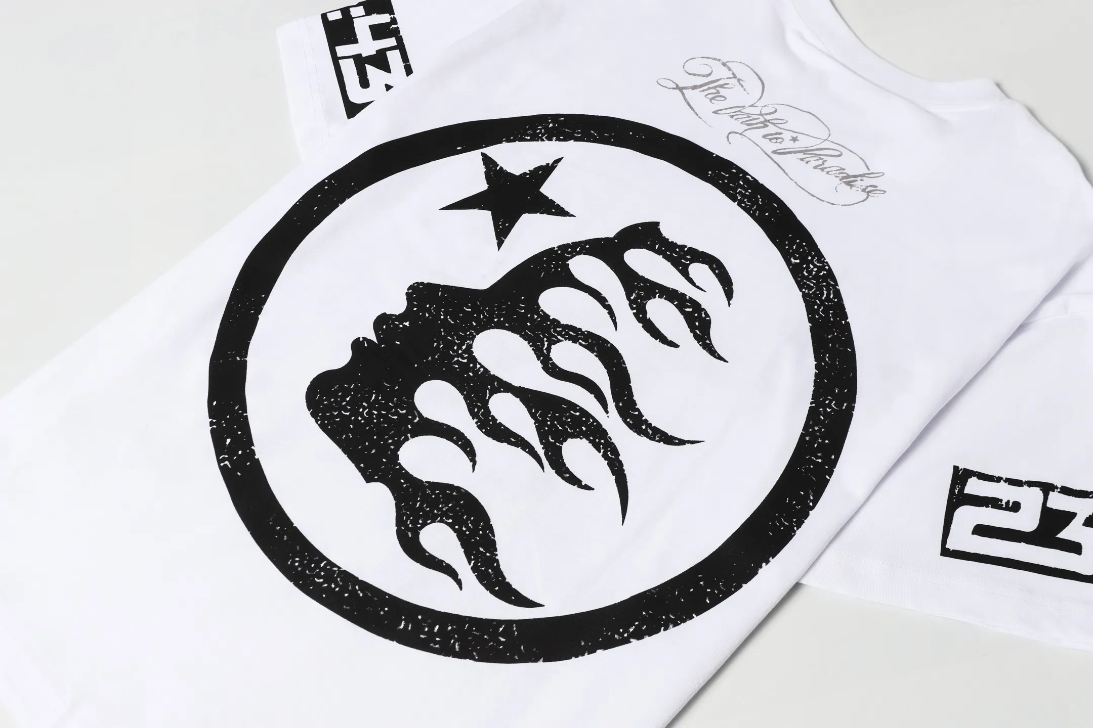P108 Real-stock Hellstar Cross-border European and American style, street fashion brand pure cotton T-shirt Fabric (fabric): 32 counts of 240g heavy combed yarn pure cotton Size (size): S-M- L- X L Color (colour): apricot/white