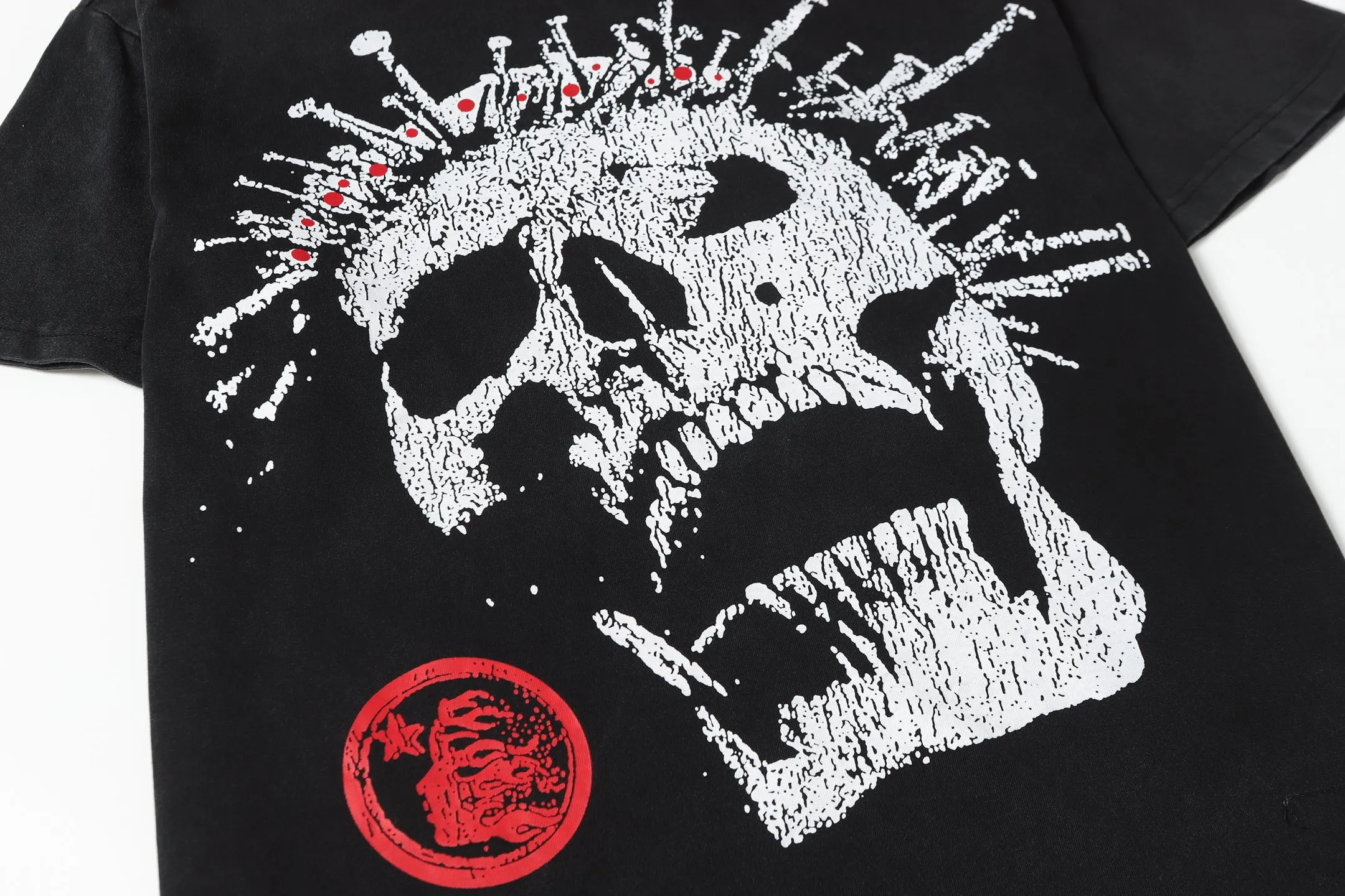 P122 Hellstar Cross-border European and American style street brand pure cotton T-shirt Fabric (fabric): 32 counts of 250g washed combed double yarn pure cotton Size (size): S-M- L- X L Color (colour): Washed black
