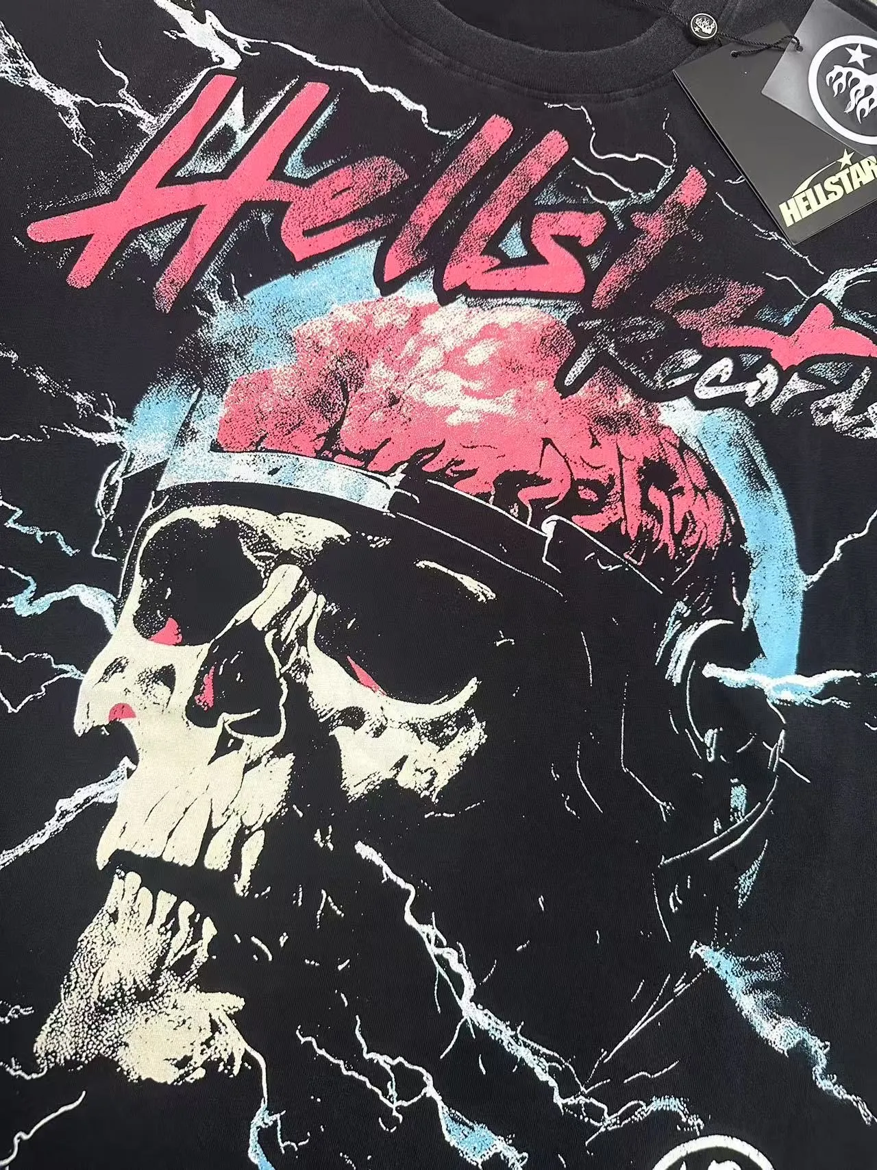 P124 Hellstar Hellstar Cross-border European and American style street fashion brand pure cotton T-shirt Fabric (fabric): 32 counts 250g washed combed double yarn pure cotton Size (size): S-M- L- X L Color (colour): Washed black (spray Ma Liu)