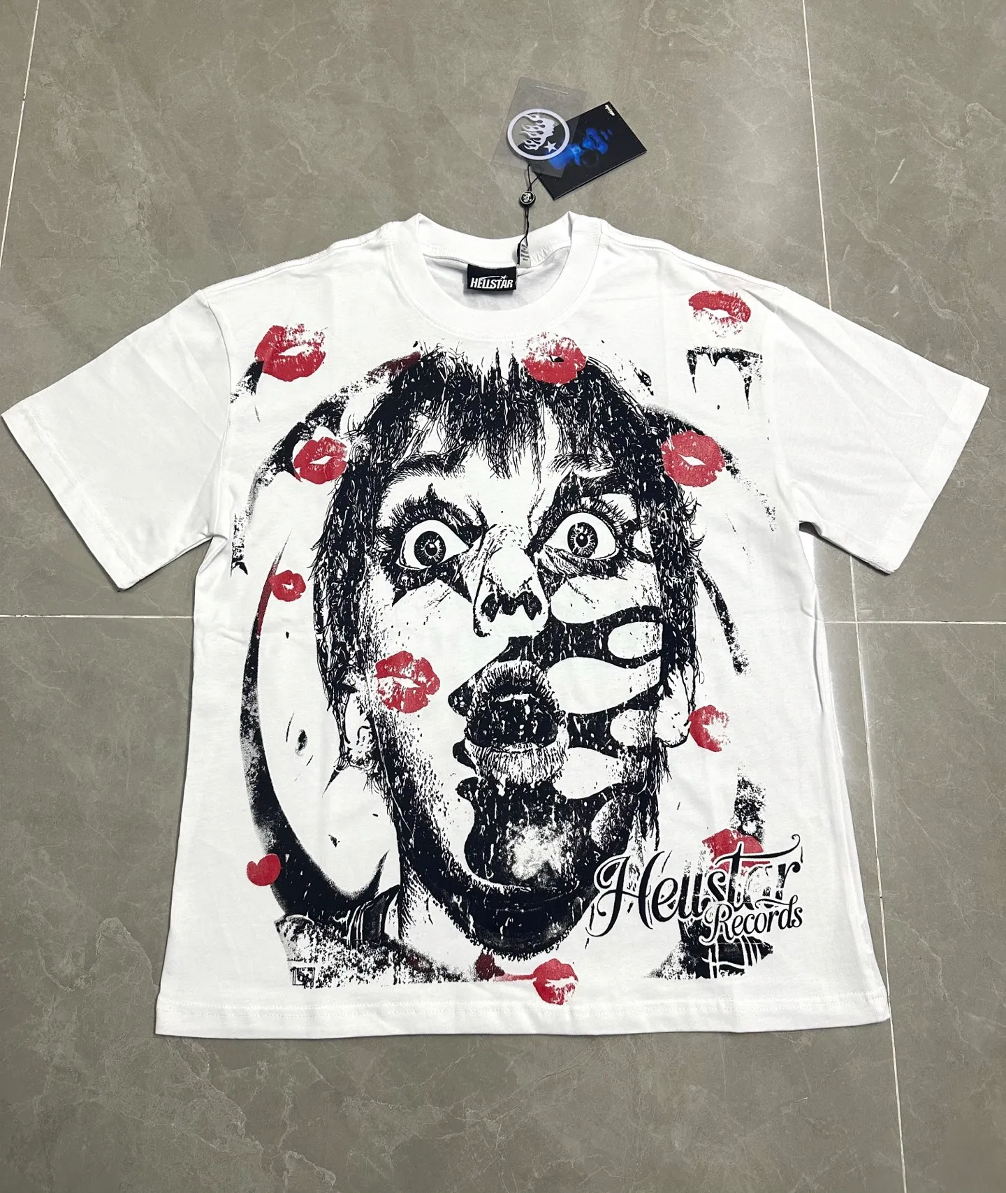 P108 780# black / white I Real stock Hellstar Cross-border European and American style, street fashion brand pure cotton T-shirt Fabric (fabric): 32 counts of 240g heavy combed double yarn pure cotton Size (size): S-M- L- X L Color (colour): white/black