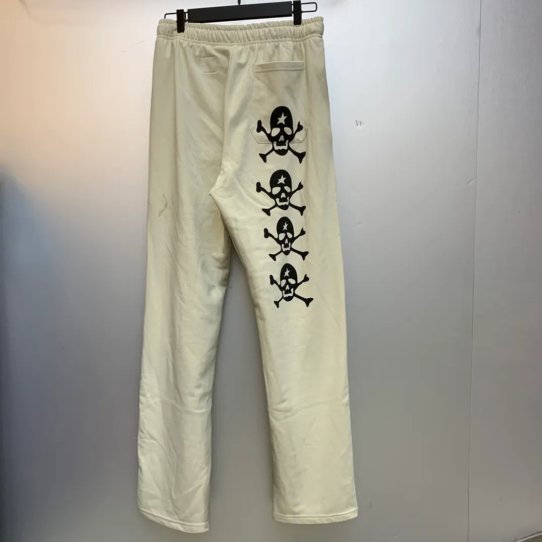 P210 Hellstar Studios Sports Skull Sweatpants Fashion brand pure cotton high quality sweatpants color (color): beige Size (size): S, M, L, XL