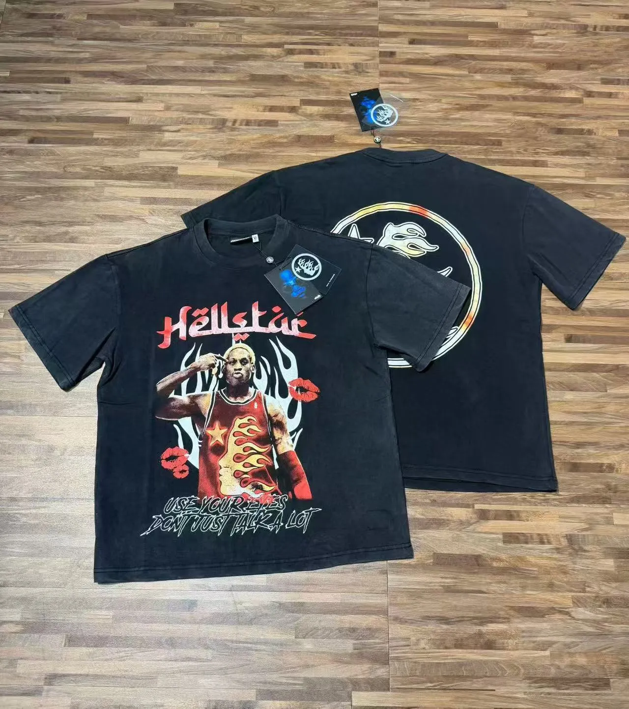 P124 Real-stock high-definition Hellstar Cross-border European and American style street brand pure cotton T-shirt Fabric (fabric): 32 pieces of 250g washed combed double yarn pure cotton Size (size): S-M- L- X L Color (colour): Washed black 👉