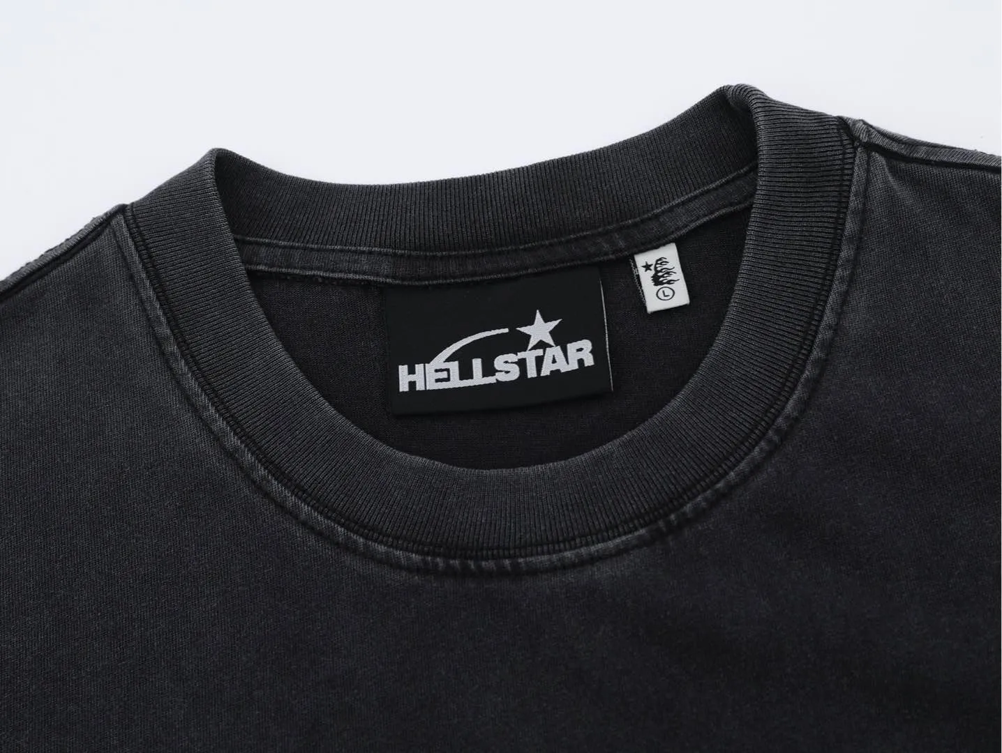 P126 HELLSTAR The Path To Paradise Complexcon Tee short-sleeved T-shirt The new hot beauty trend Hellstar!  Standard beauty and trendy workmanship, original customization (fabric, pattern, printing, hang tag, main mark, etc.), exaggerated style, explosive style, dare to break through tradition, bring adventurous new fashion experience!   YoungBoy, the most popular rapper in the youth circle, has shot a lot of models for him, and celebrities such as Dababy and Swae Lee frequently get dressed!  color: black Size: S, M, L, XL