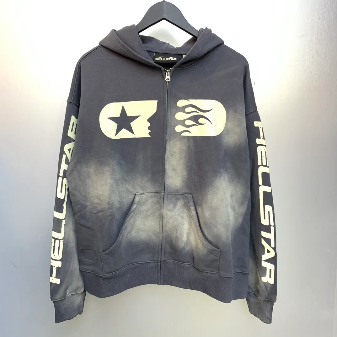 P240 HELLSTAR STUDIOS ZIP HOODIE Beauty and fashion washable water spray Ma Liu distressed hoodie sweatshirt cardigan jacket The new hot beauty trend Hellstar!  Standard beauty and trendy workmanship, original customization (fabric, pattern, printing, hang tag, main mark, etc.), exaggerated style, explosive style, dare to break through tradition, bring adventurous new fashion experience!   YoungBoy, the most popular rapper in the youth circle, has shot a lot of models for him, and celebrities such as Dababy and Swae Lee frequently get dressed!  color: gray Size: S, M, L, XL