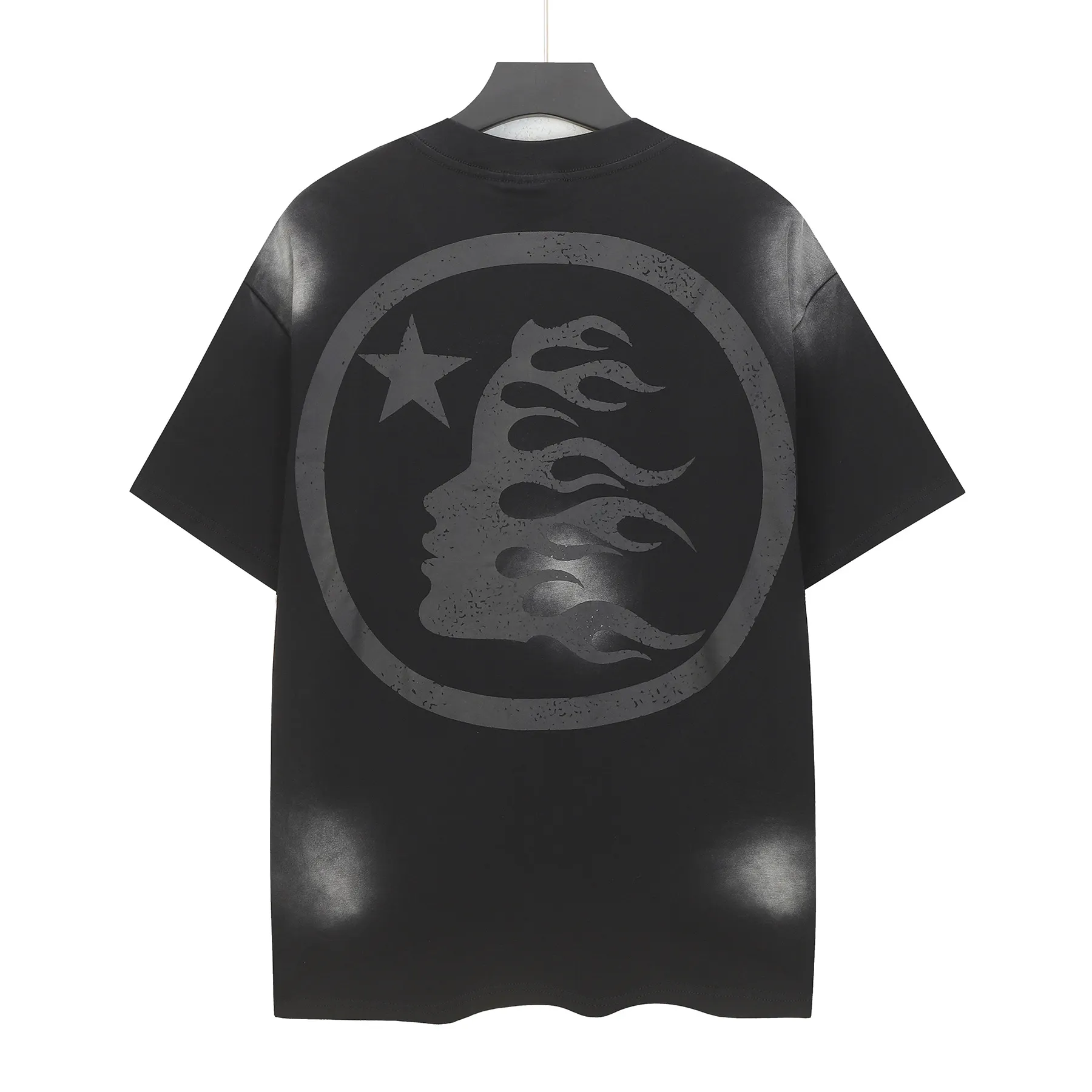 P124 Hellstar Hellstar Cross-border European and American style street fashion brand pure cotton T-shirt Fabric (fabric): 32 counts 250g washed combed double yarn pure cotton Size (size): S-M- L- X L Color (colour): Washed black (spray Ma Liu)