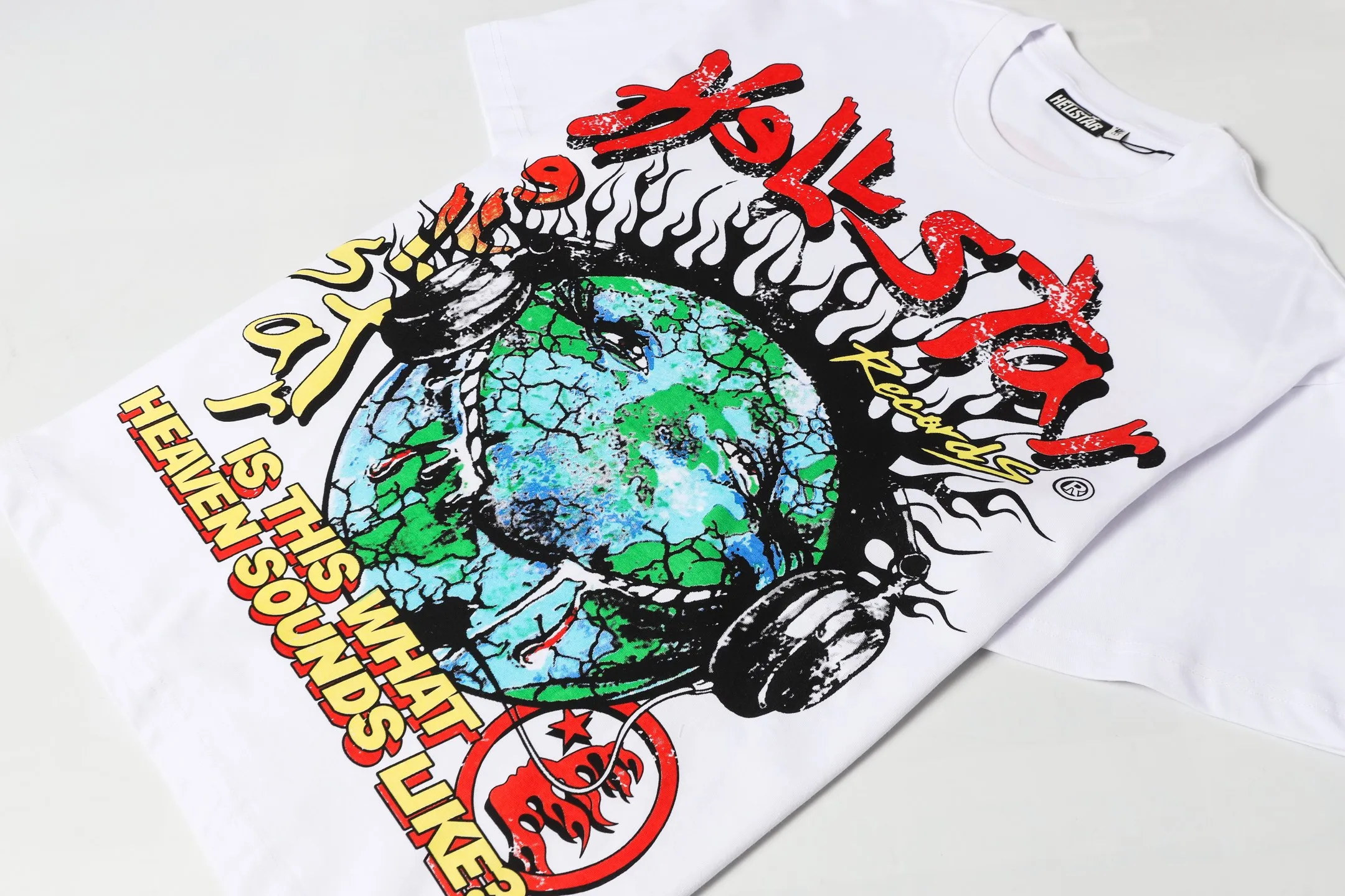 P108 Real-stock Hellstar Cross-border European and American style, street brand pure cotton T-shirt Fabric (fabric): 32 counts of 240g heavy combed double yarn pure cotton Size (size): S-M- L- X L Color (colour): black/white/apricot 👉 👉
