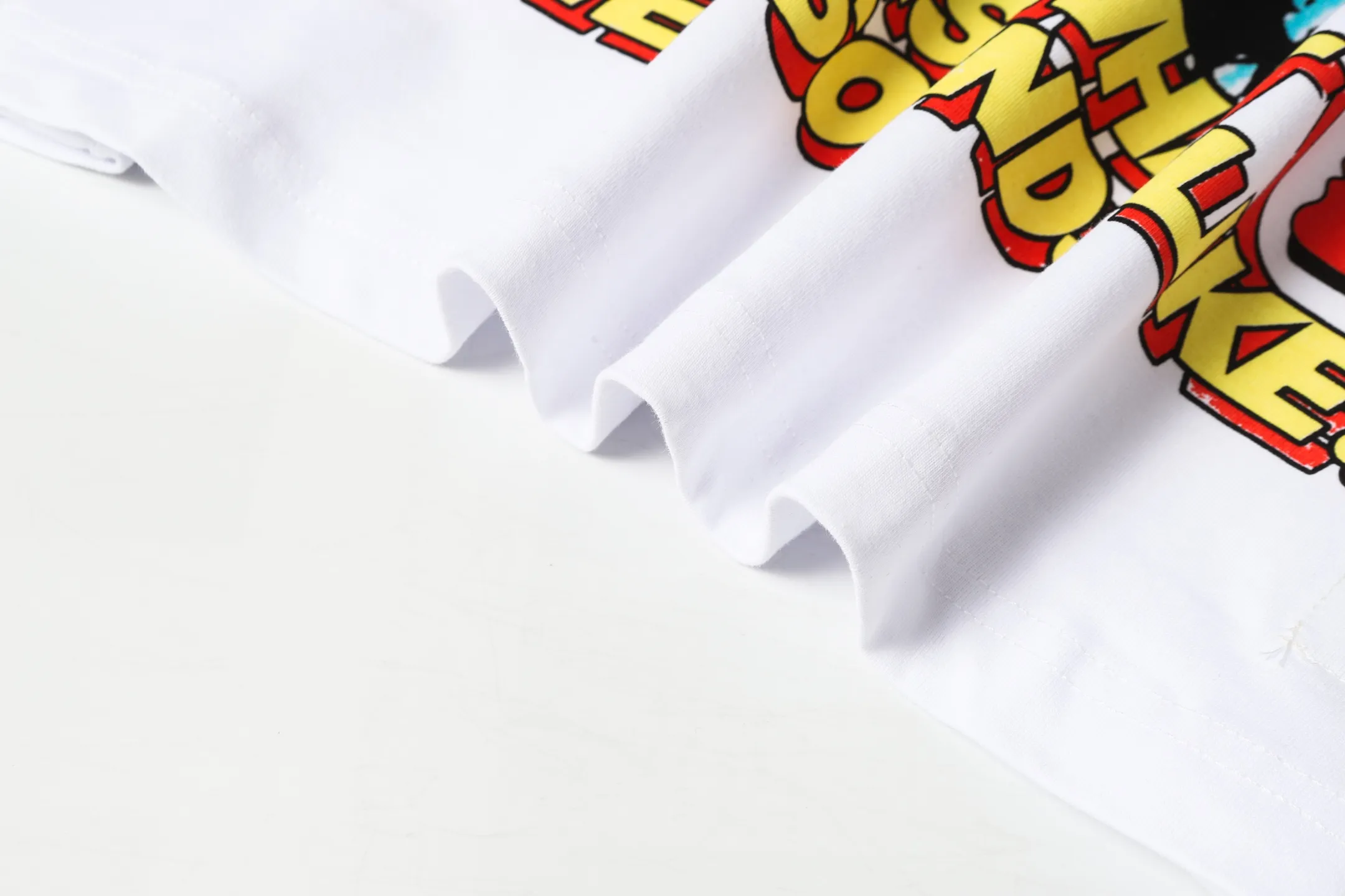 P108 Real-stock Hellstar Cross-border European and American style, street brand pure cotton T-shirt Fabric (fabric): 32 counts of 240g heavy combed double yarn pure cotton Size (size): S-M- L- X L Color (colour): black/white/apricot 👉 👉