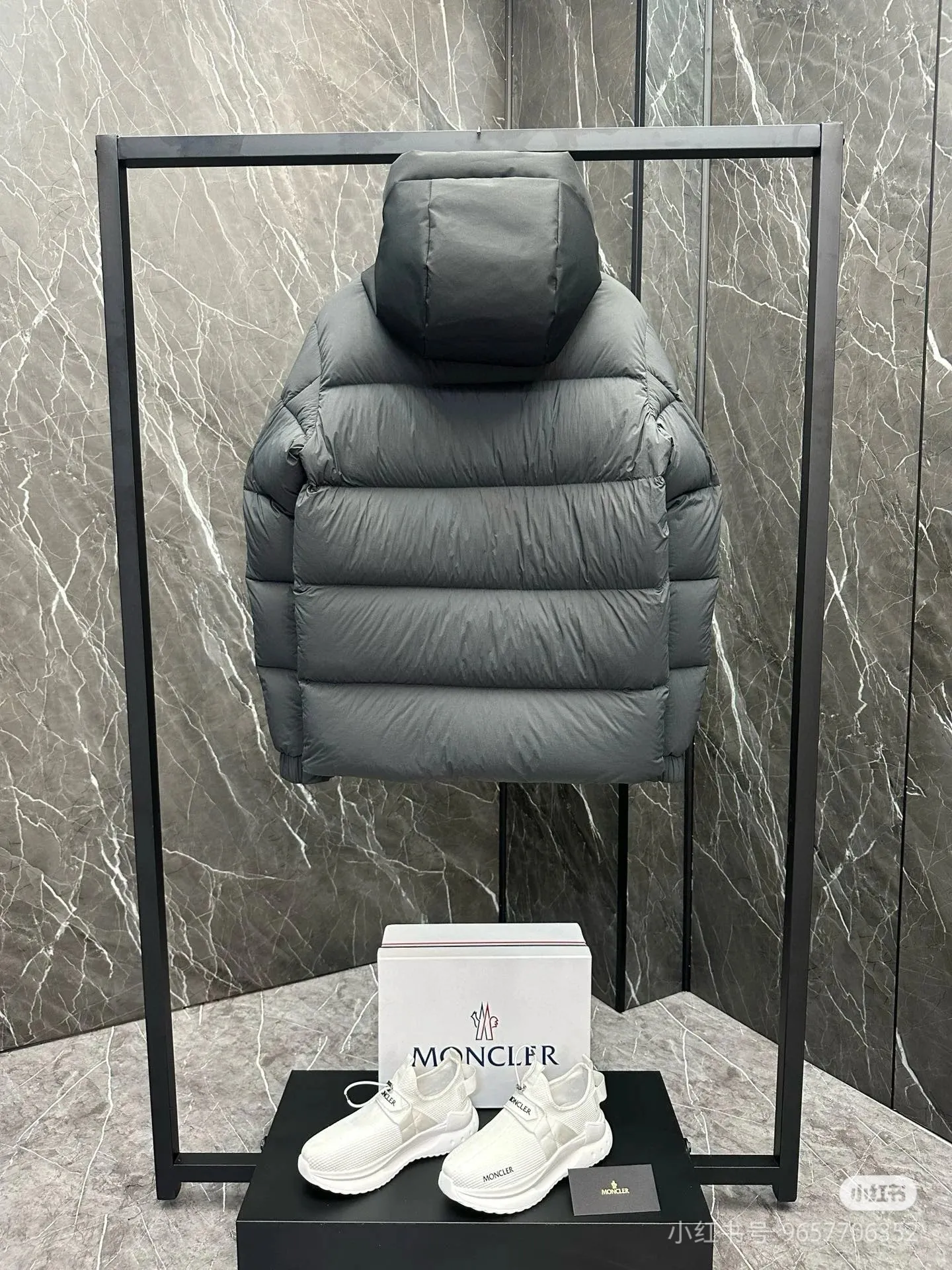 P760 Moncler. Black Warrior Black Beige Gray Size 12345