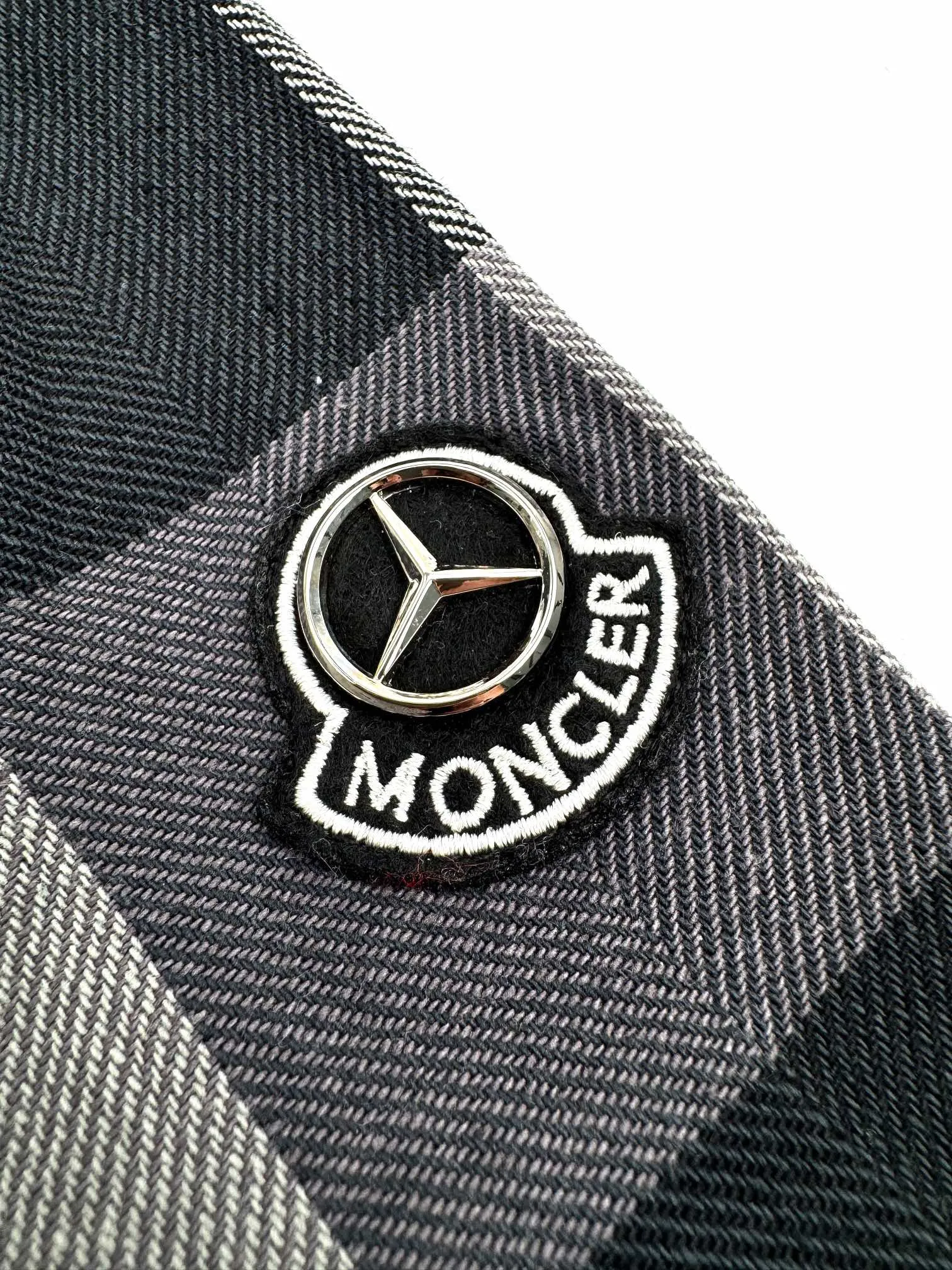 P500 Moncler x Mercedes-Benz/Moncler x Mercedes-Benz joint cotton embroidered logo plaid shirt [ready in stock] 46 48 50 52