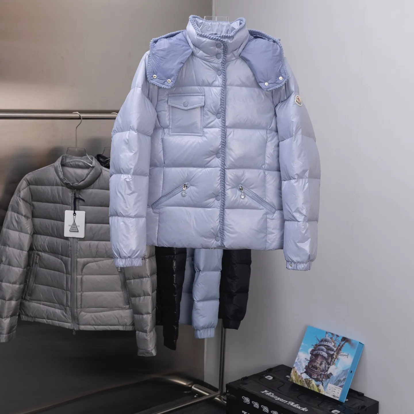 P820 ​​2025 new model🆕Moncler/mask oil wax leather waist style GLAREIN hooded long-sleeved down jacket for women. Oil wax leather coated new fabric, slim design style, warm and slim