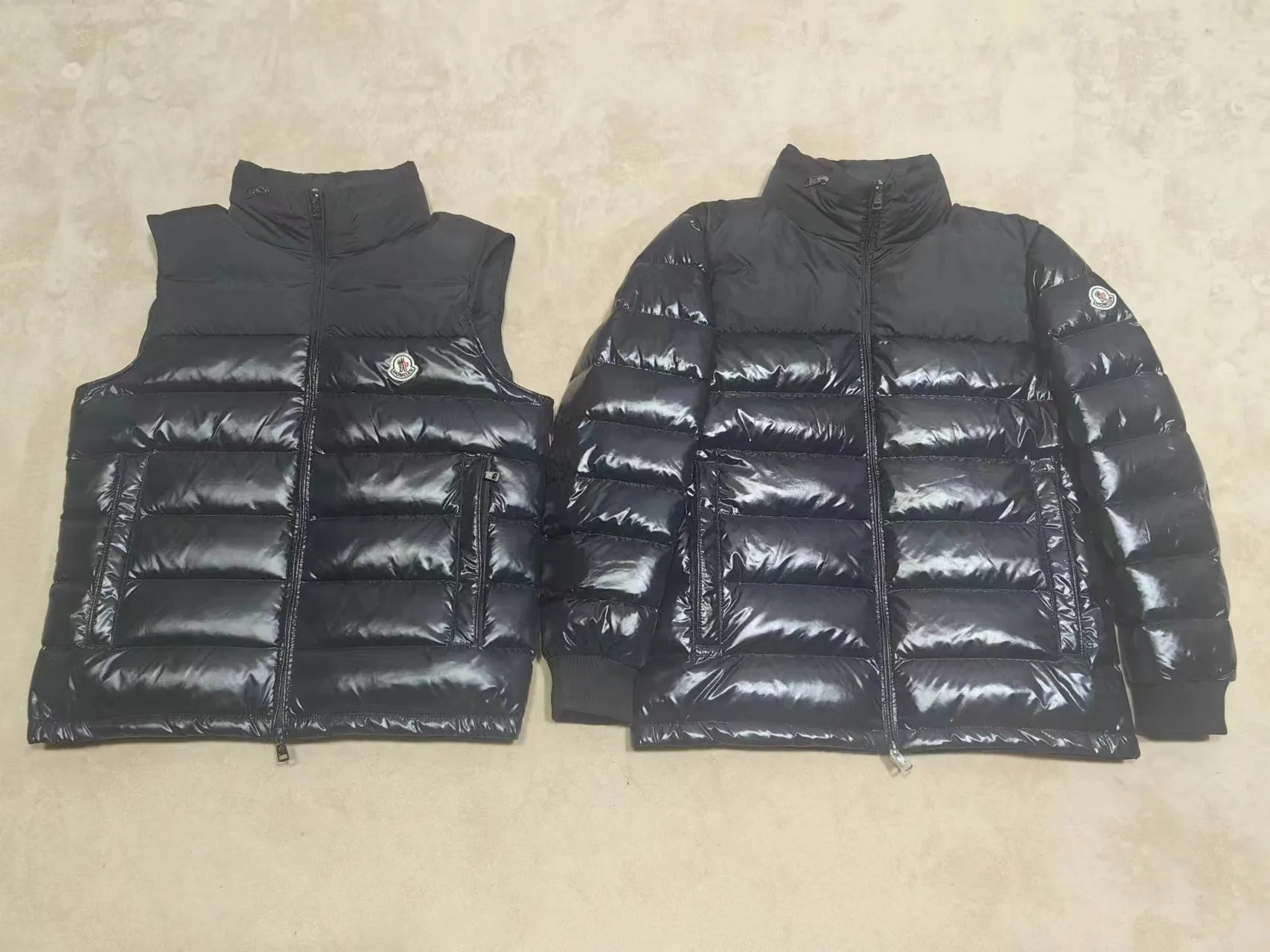 P720 #911# Domestic spot Moncler 24 new style men's black splicing down vest
