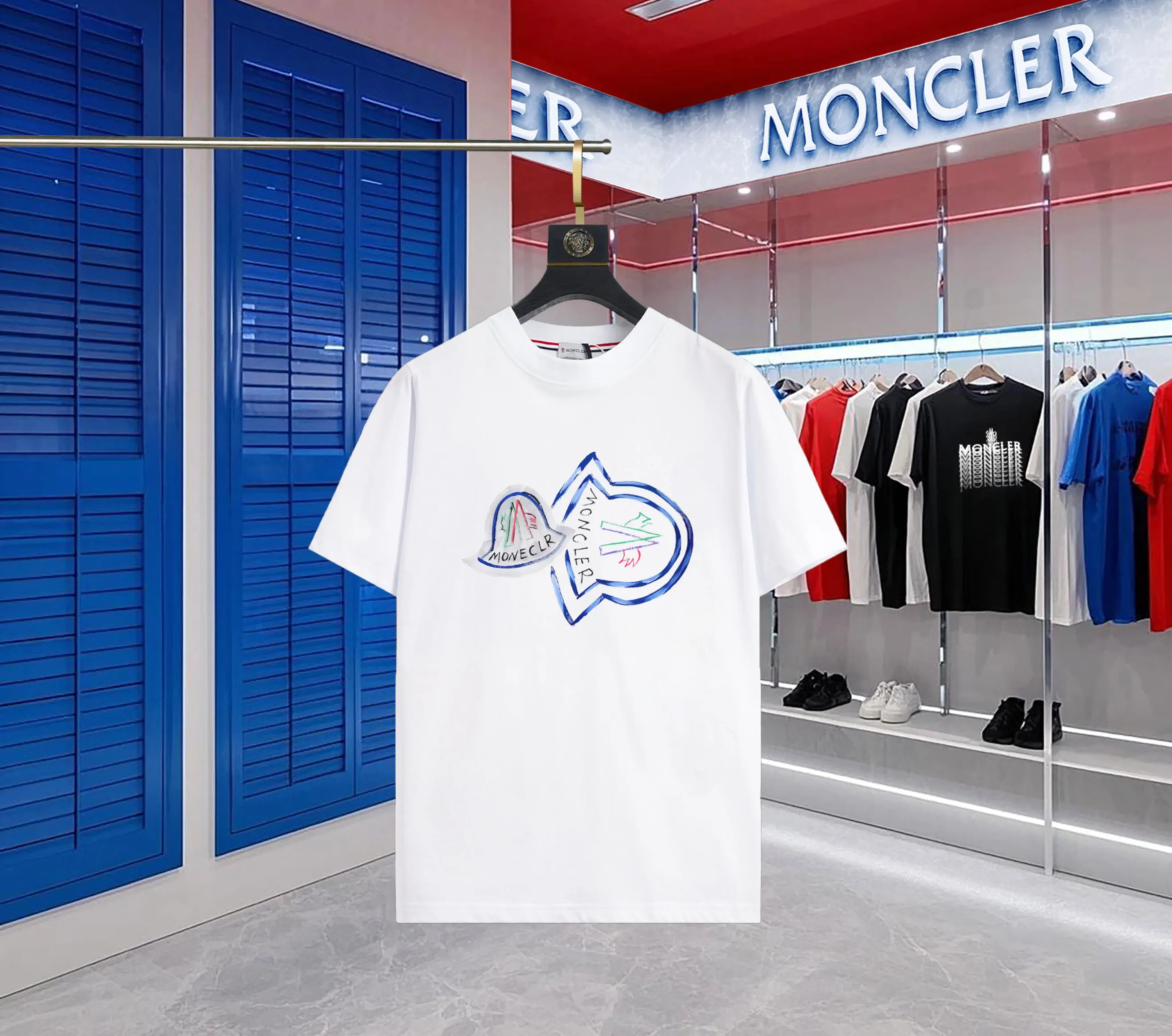 P140 Upgraded version "Mobile phone smart sensor ~ NFC chip armband ~ Direct access to the official website for anti-counterfeiting" "Moncler ~ Mouth Mouth" 2025 new high-quality round neck short-sleeved T-shirt. The cuffs have imported embroidered labels. Customized dyeing, very comfortable to touch. Super versatile and good-looking short-sleeved. Complete with three labels. Non-market ordinary version. Feel free to compare. Quality is absolutely guaranteed! ‼ First of all, this original fabric is all custom-woven with 32-count double yarn fabric, 250G, and the weight is the same‼ Fine workmanship, double waistcoat method, double waistcoat method, double waistcoat method makes the whole dress more three-dimensional, which is not a craft that ordinary T-shirts can achieve🤪 Size: S-M-L-XL-2XL Color: black, white, apricot, same style for men and women