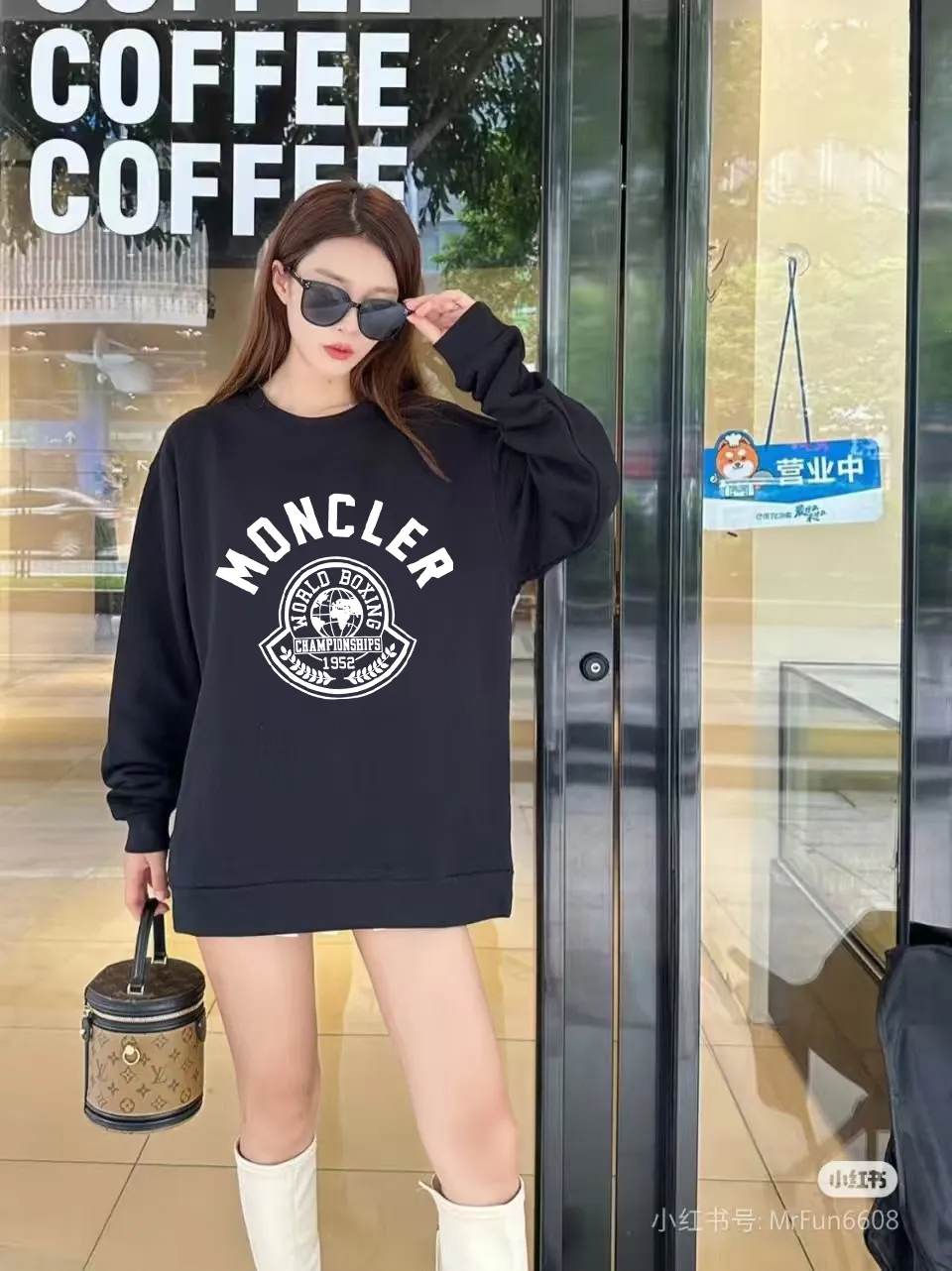 P190 🔥[Moncler] 2025 autumn and winter new round neck sweatshirt High-end pure cotton double-ply 400g heavy terry fabric Color: Black White Size: S M L XL 2XL