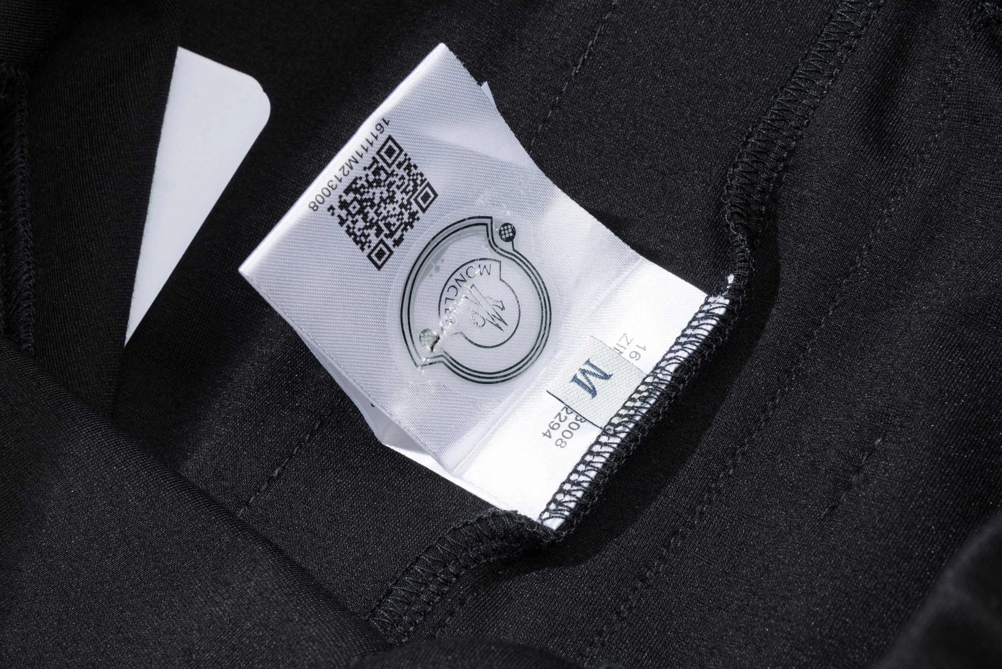 P270 MONCLER/muzzle Customized fabric suit casual sweatpants Simple side webbing splicing technology brand small chapter logo LOGO Official synchronization High version High quality Fashion personality Versatile trend Pure original quality Original fabric Hang tag Collar label Washed wheat Complete three standards Color: Black. Blue. Gray. Size: S-2XL