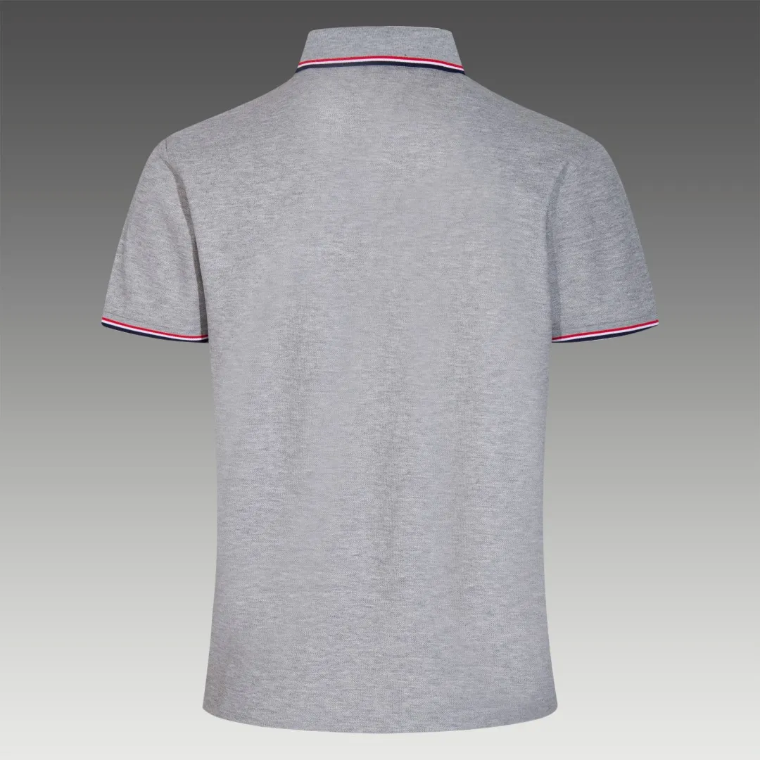 P190 Complete with three standards] MONCLER~ MONCLER 2024 summer new high-quality lapel short-sleeved POLO shirt, counter-customized fabric, high breathability and comfort, impeccable details, brand element design concept, reflecting high quality. It feels delicate and soft! It presents a casual cut and the upper body shape is great! The chest is filled with three-dimensional embroidery of the brand LOGO to highlight quality and luxury. Color: black/white Size: M~3XL