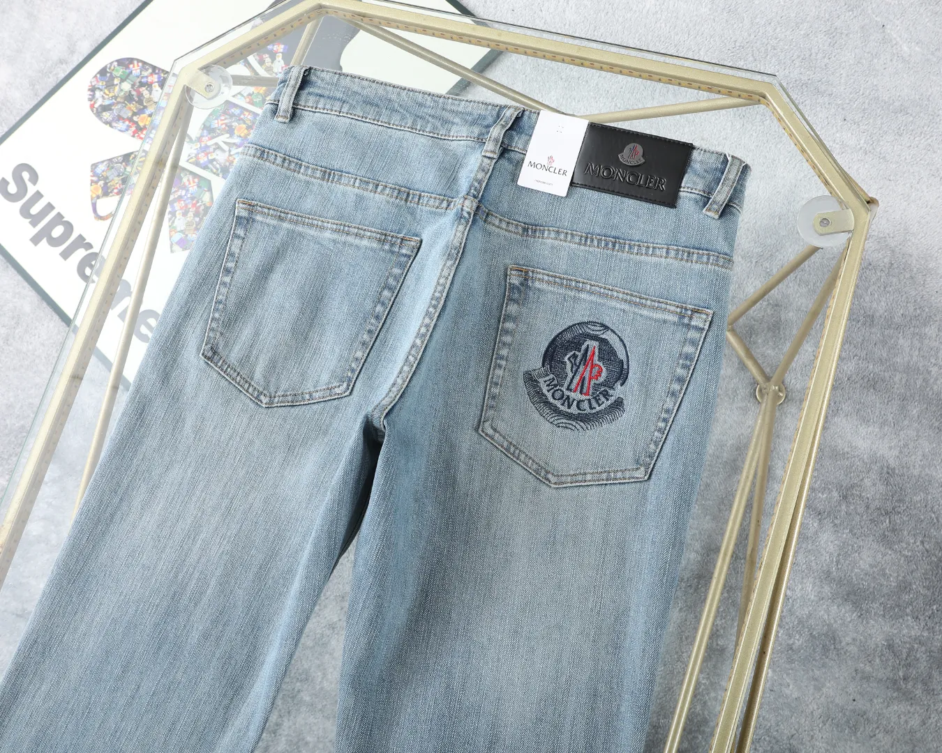 P250 MONCLER NO：22817 Size：30 To 42 yards